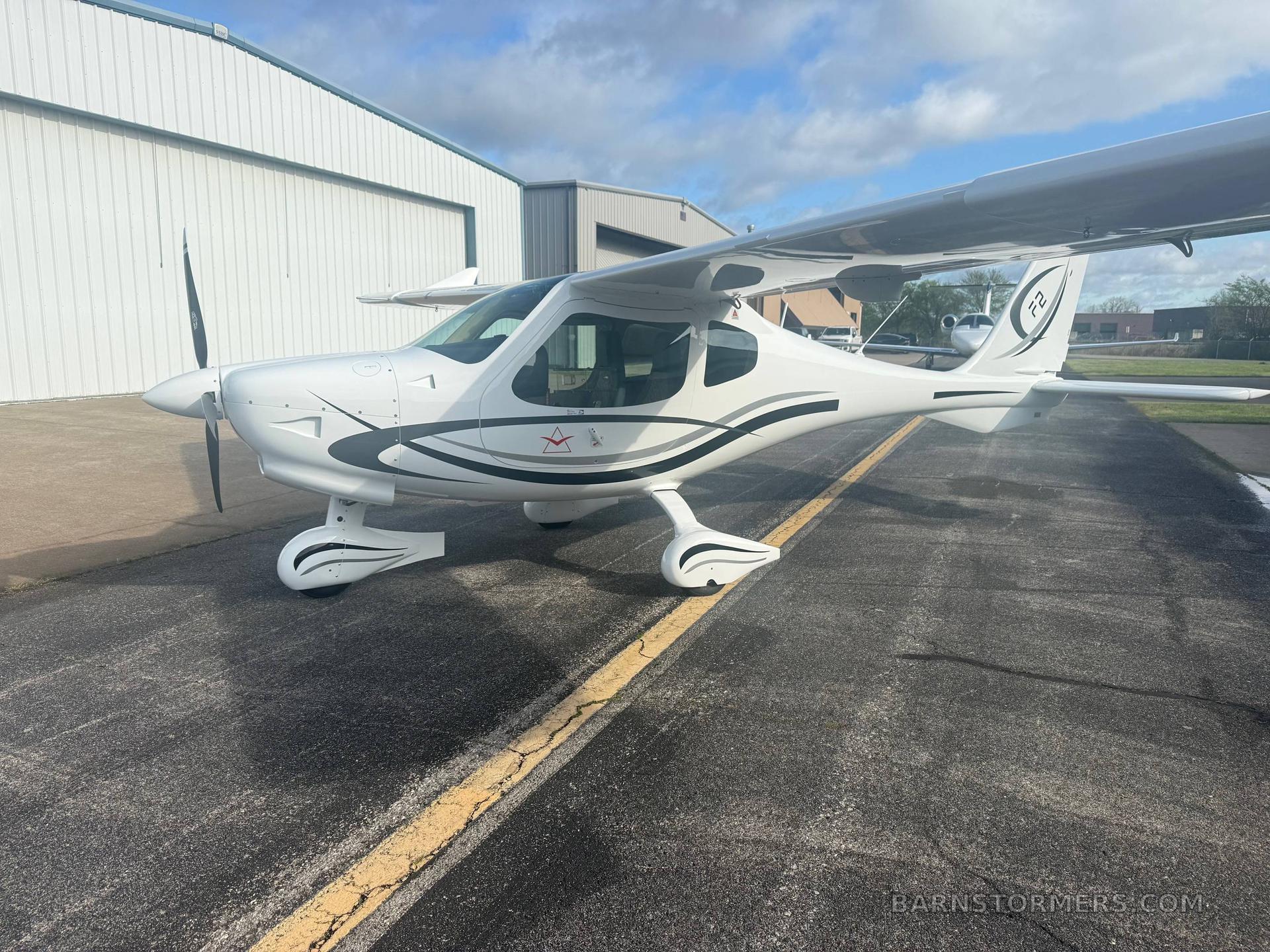 NEW F2 FLIGHT DESIGN F2 3