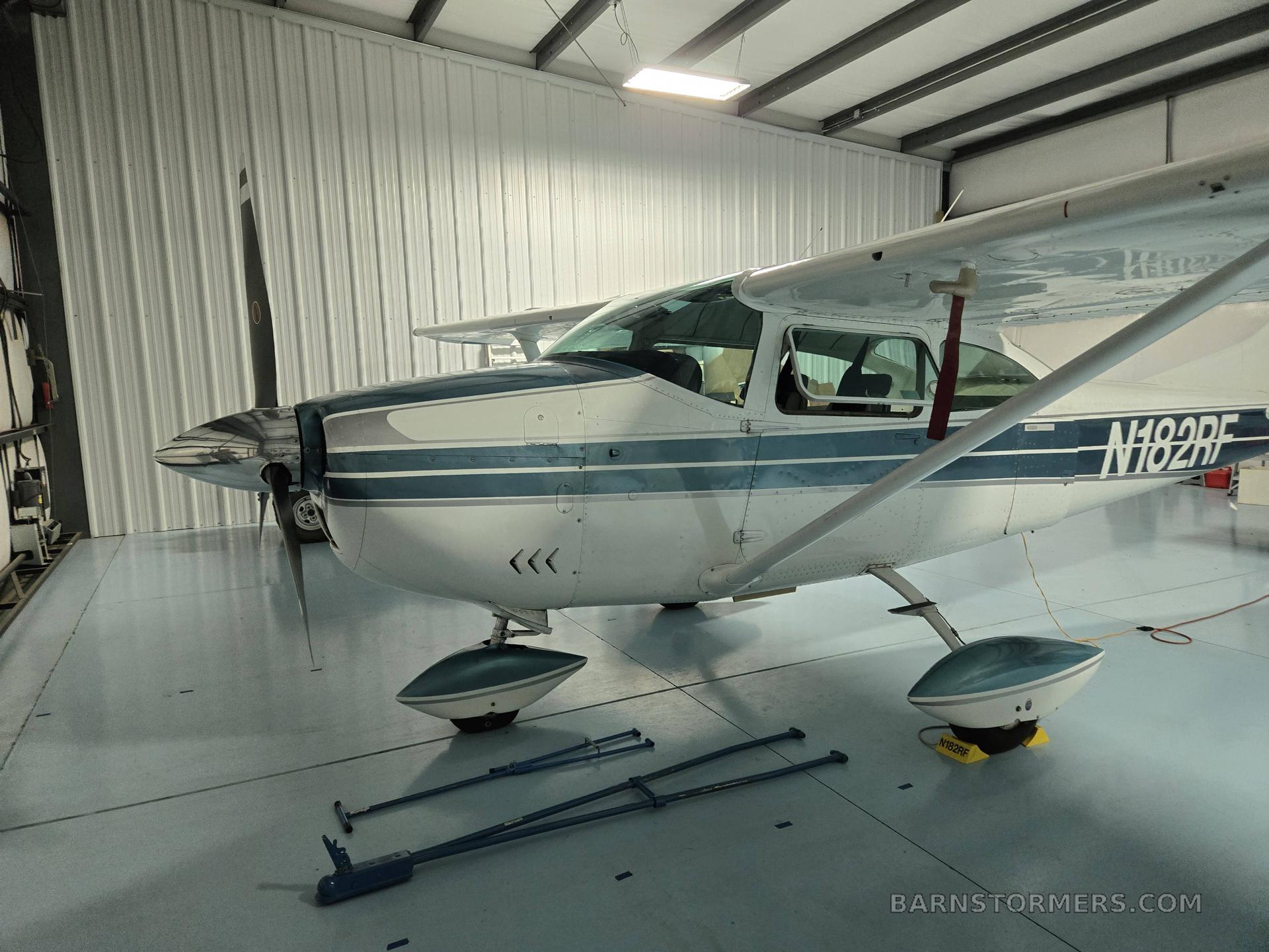 2020 Cessna 182 thumbnail 4