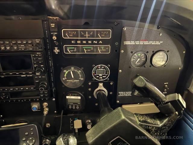 1972 Cessna 182 thumbnail 3