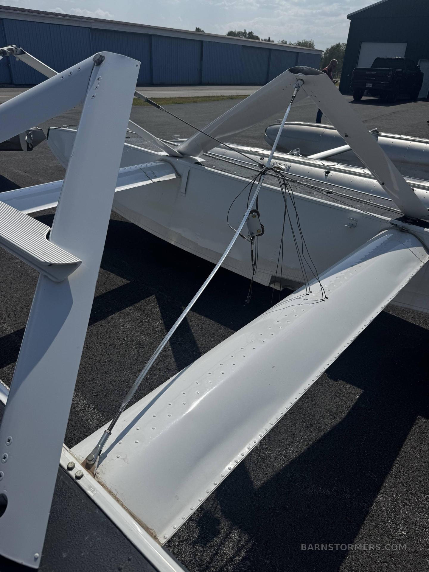 WIPLINE FLOATS & SPARE PARTS — photo 2