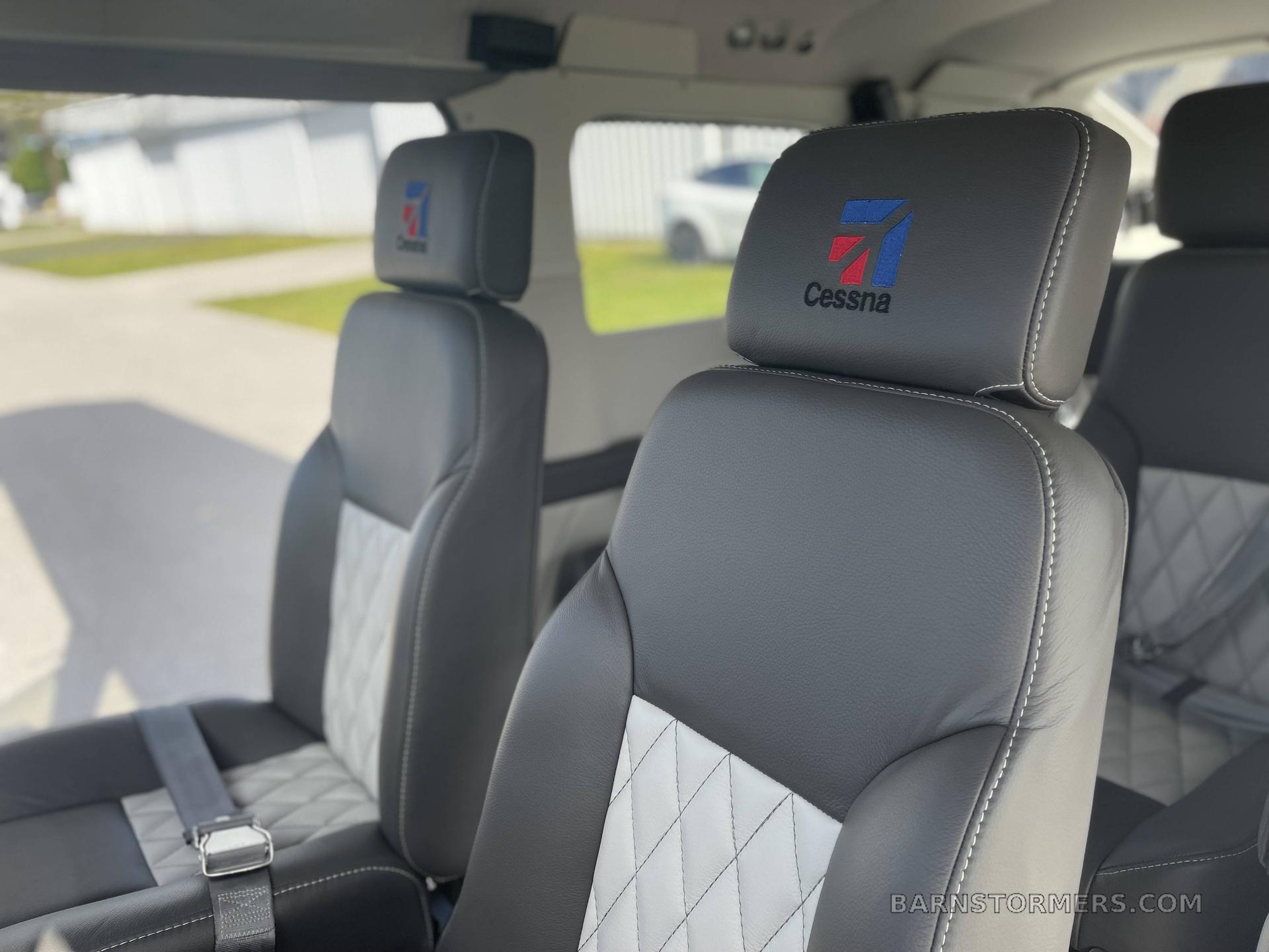 2020 Cessna 210 thumbnail 4
