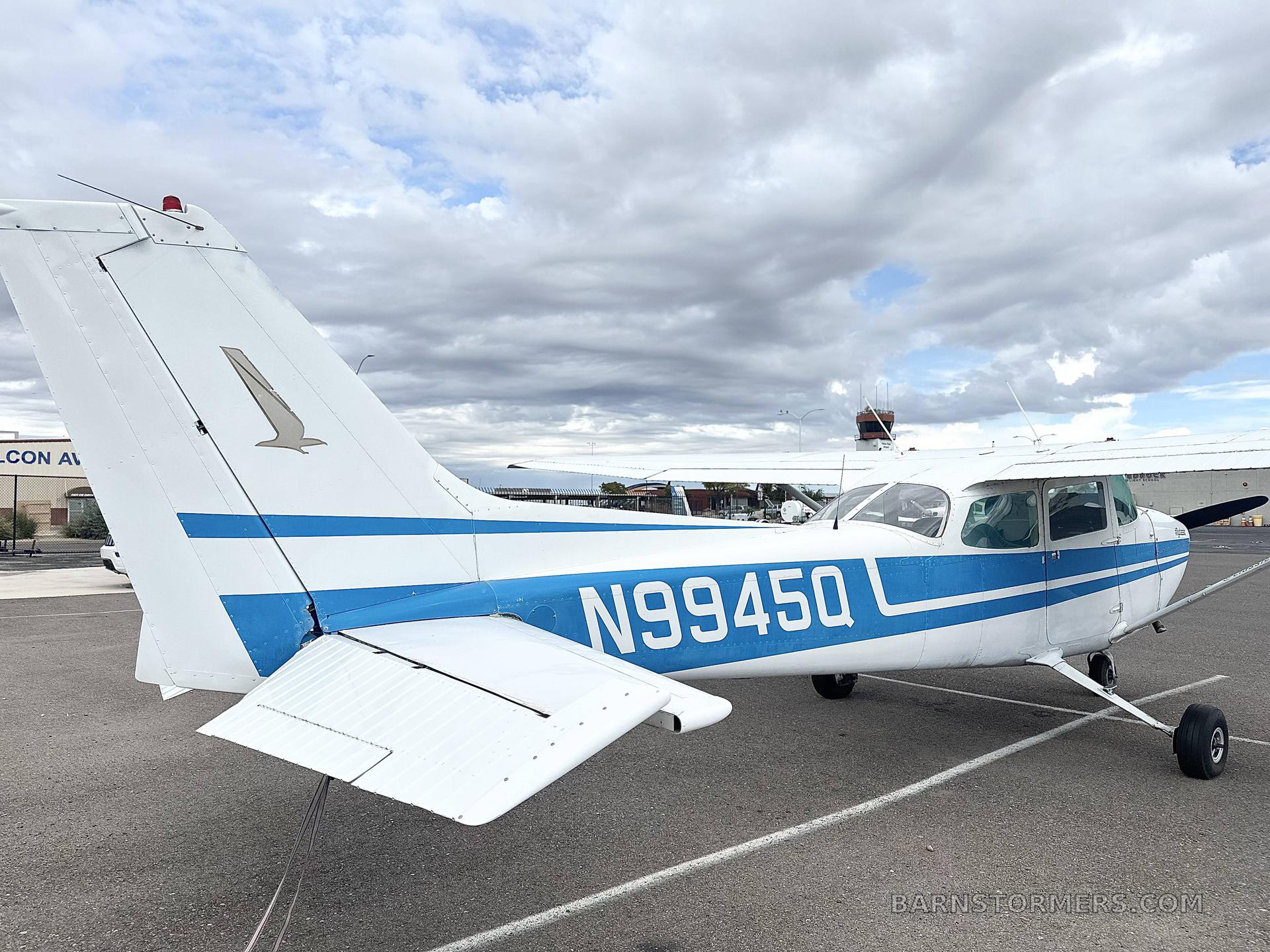 1975 CESSNA 172M 3