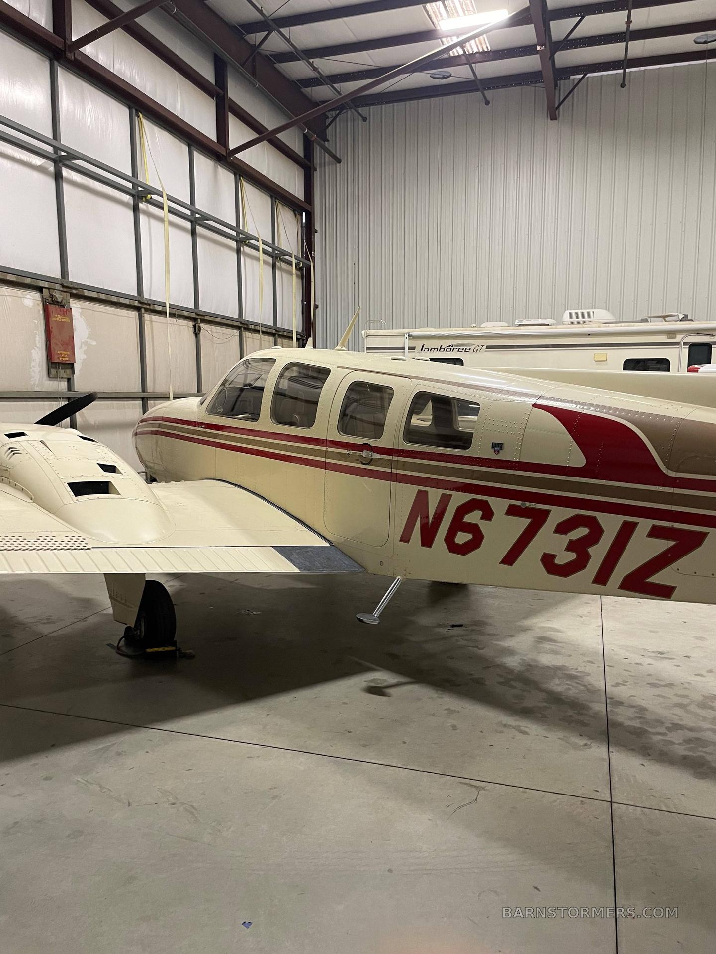 1980 Beechcraft Baron thumbnail 3