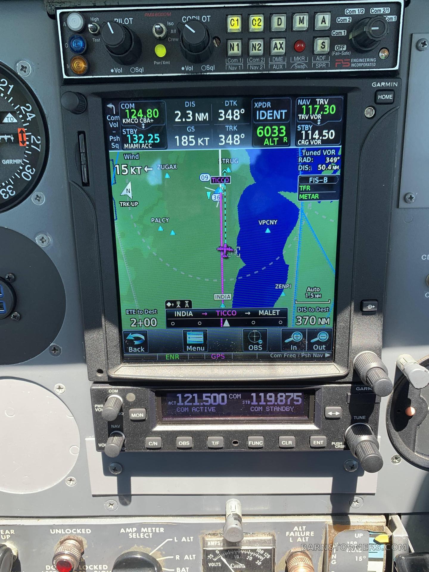1976 Cessna 310 thumbnail 4