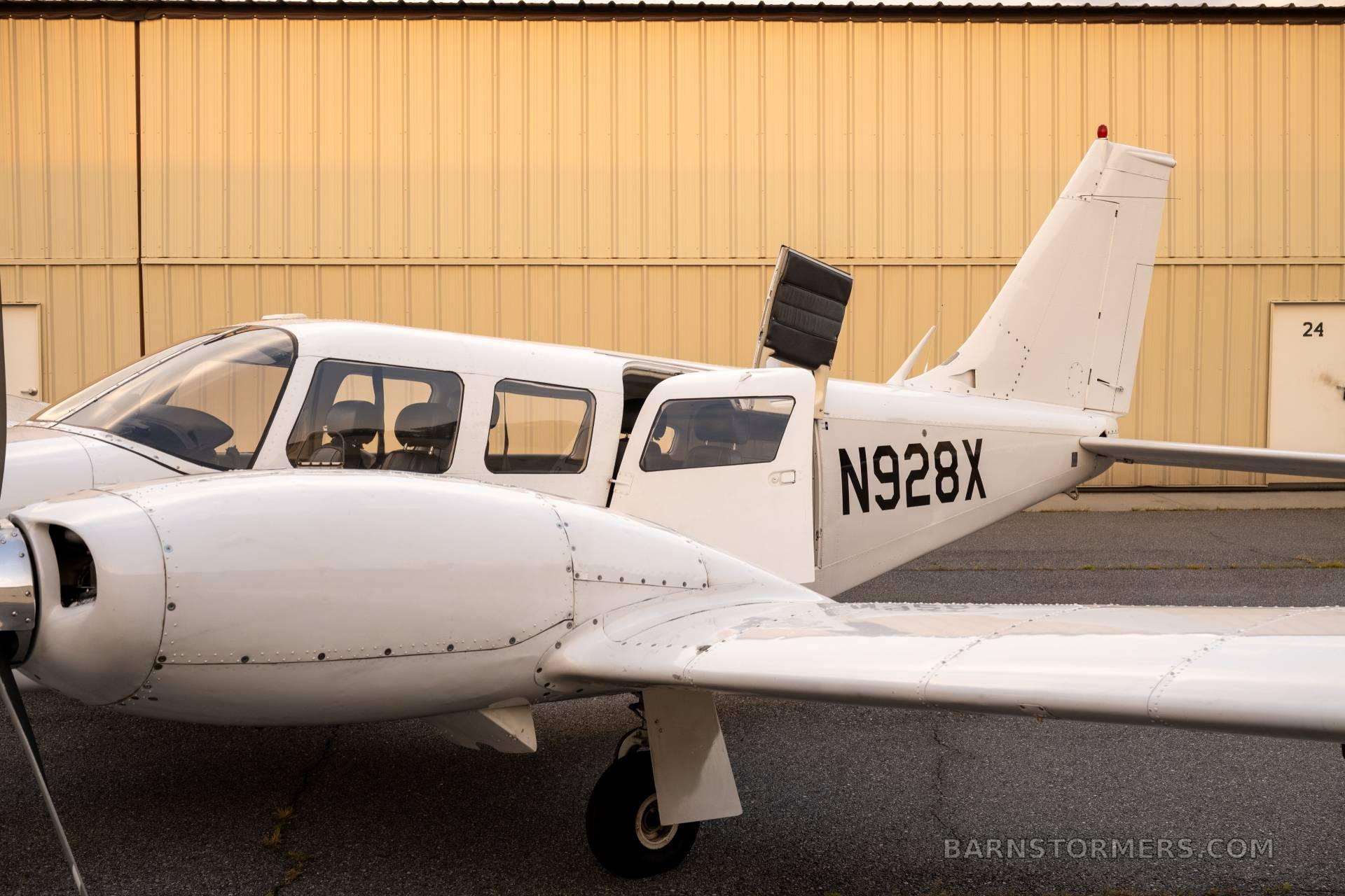 1975 PIPER SENECA II 4