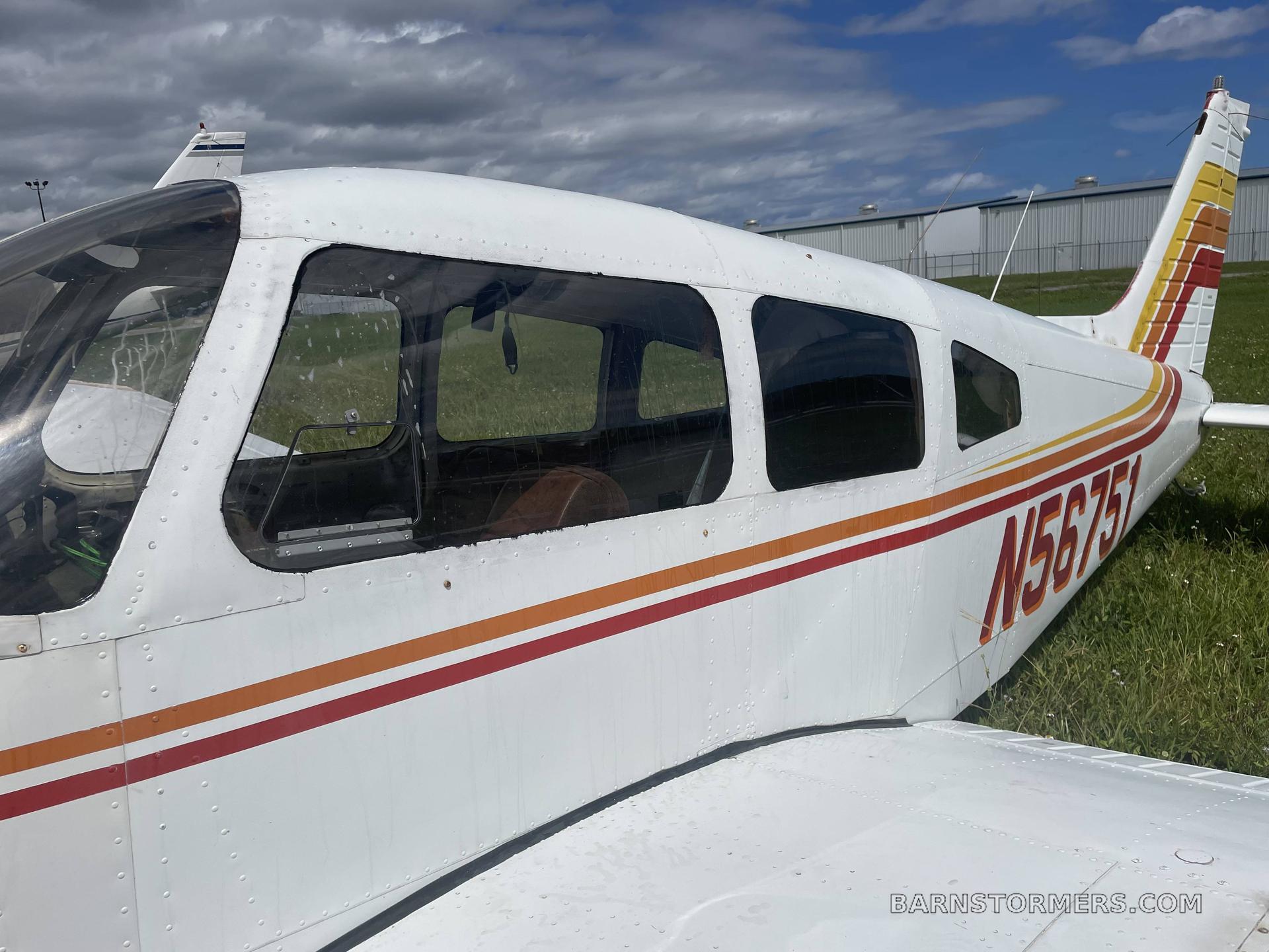 1974 Piper Warrior thumbnail 2