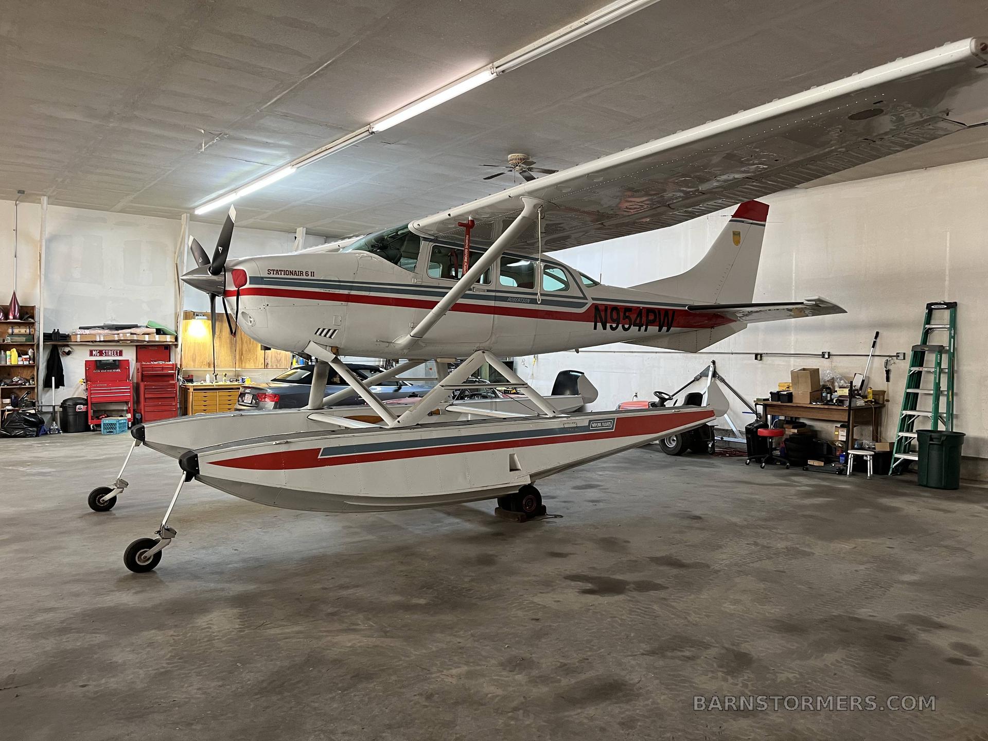 1981 CESSNA TU206 3