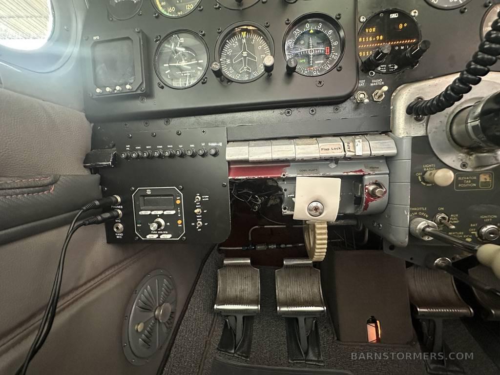 1957 BEECHCRAFT H35 BONANZA 4