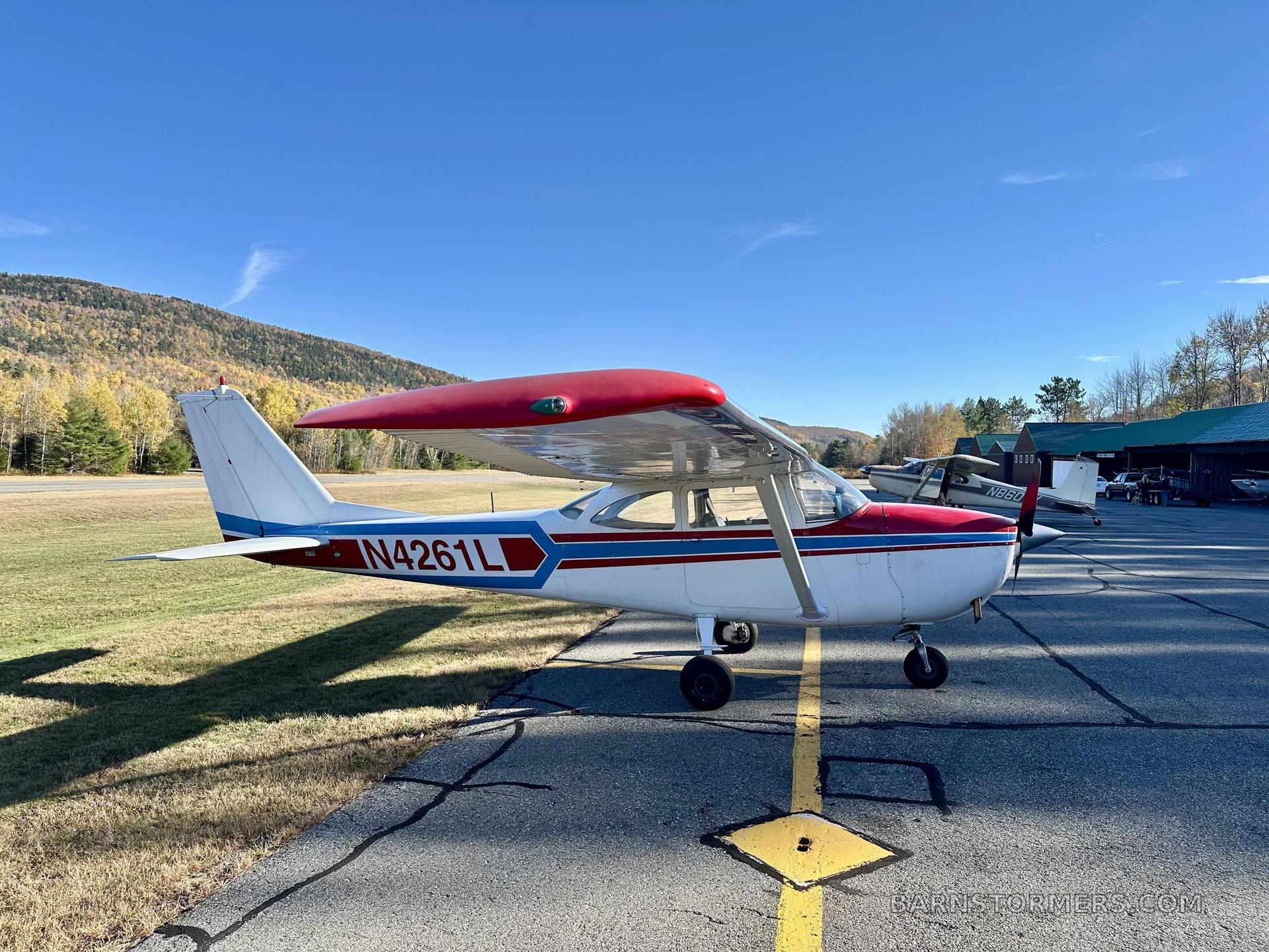 1966 Cessna 172 thumbnail 4