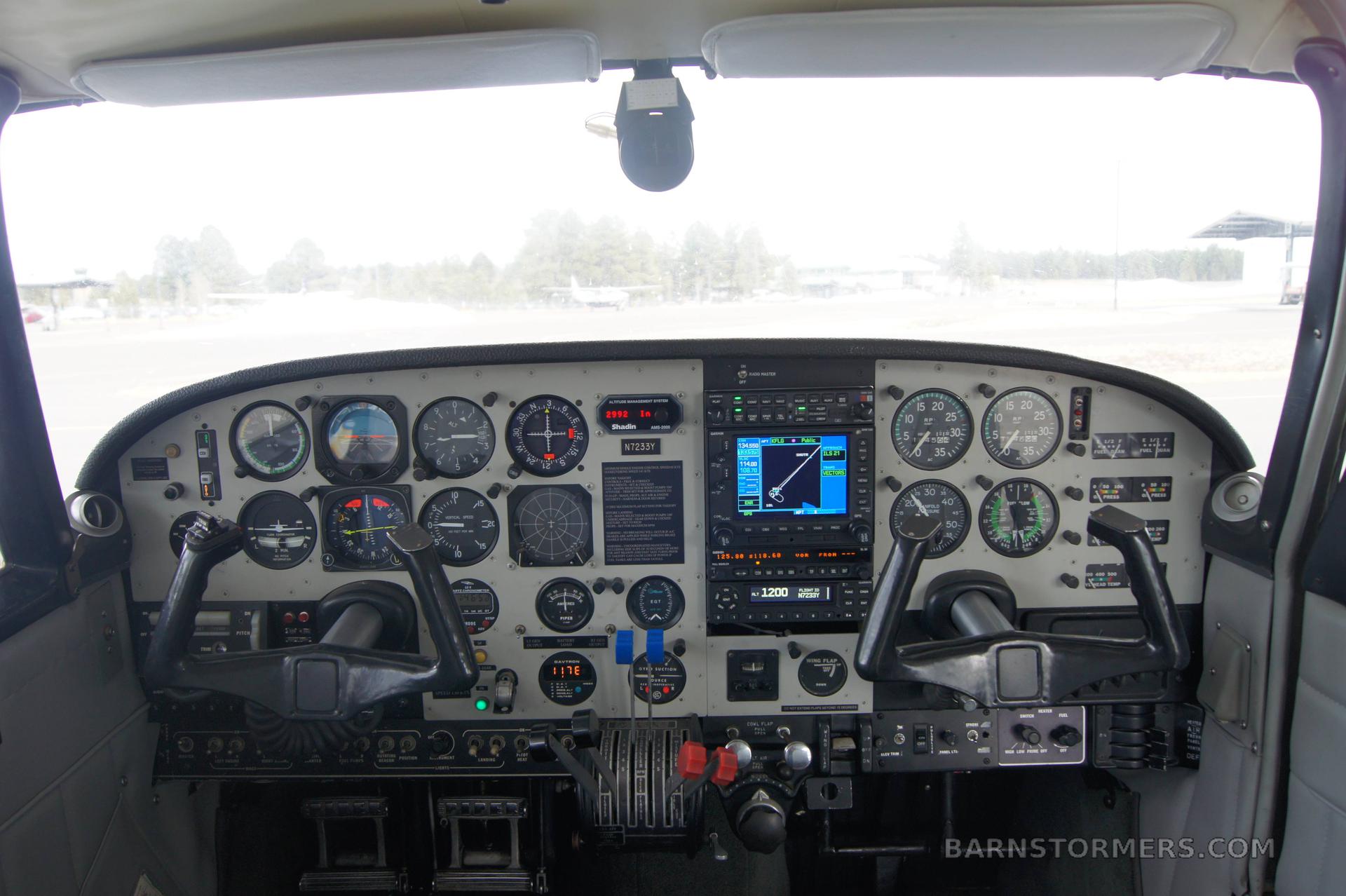 1964 PIPER TWIN COMANCHE 4