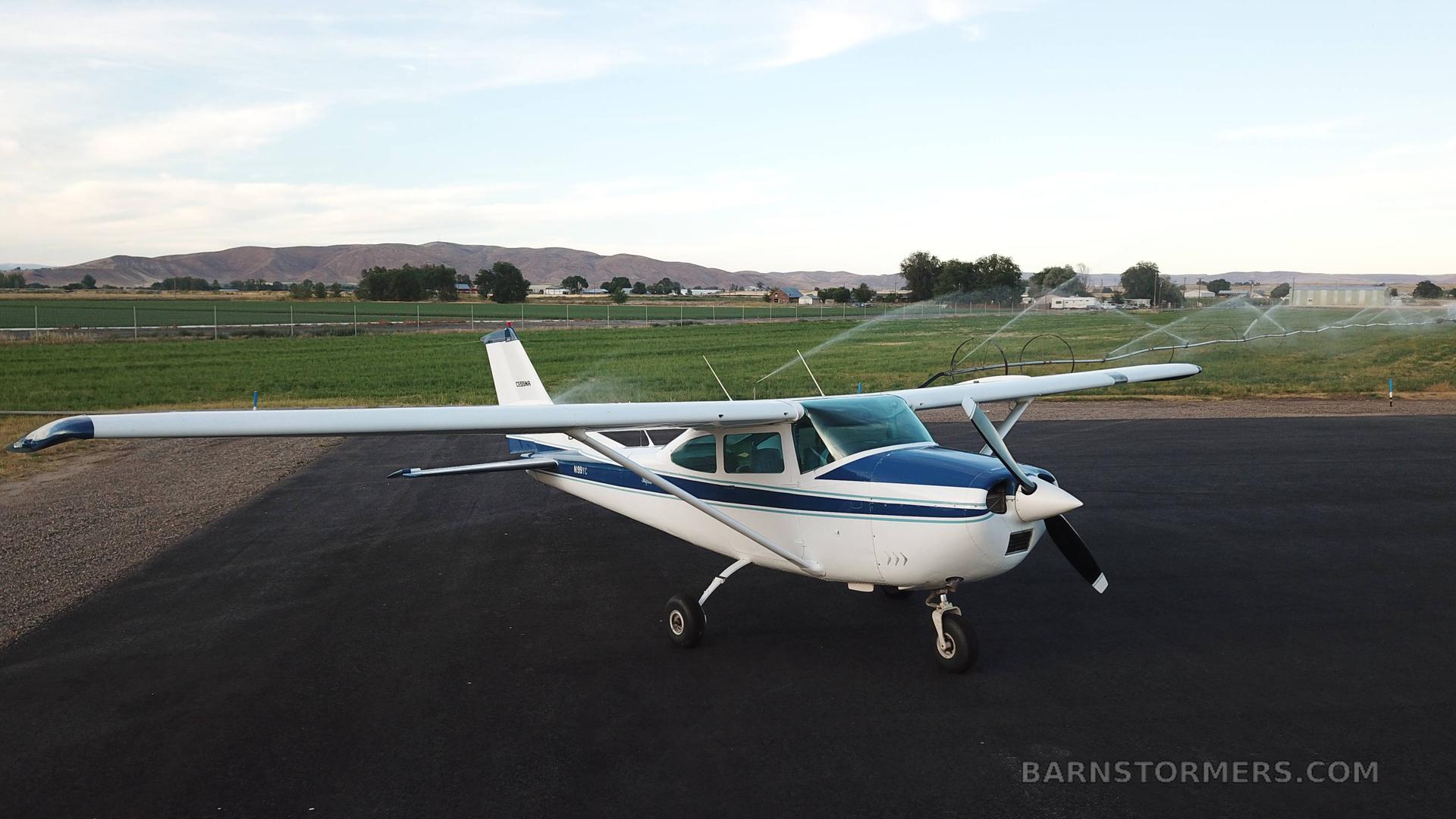1967 Cessna 182 thumbnail 2
