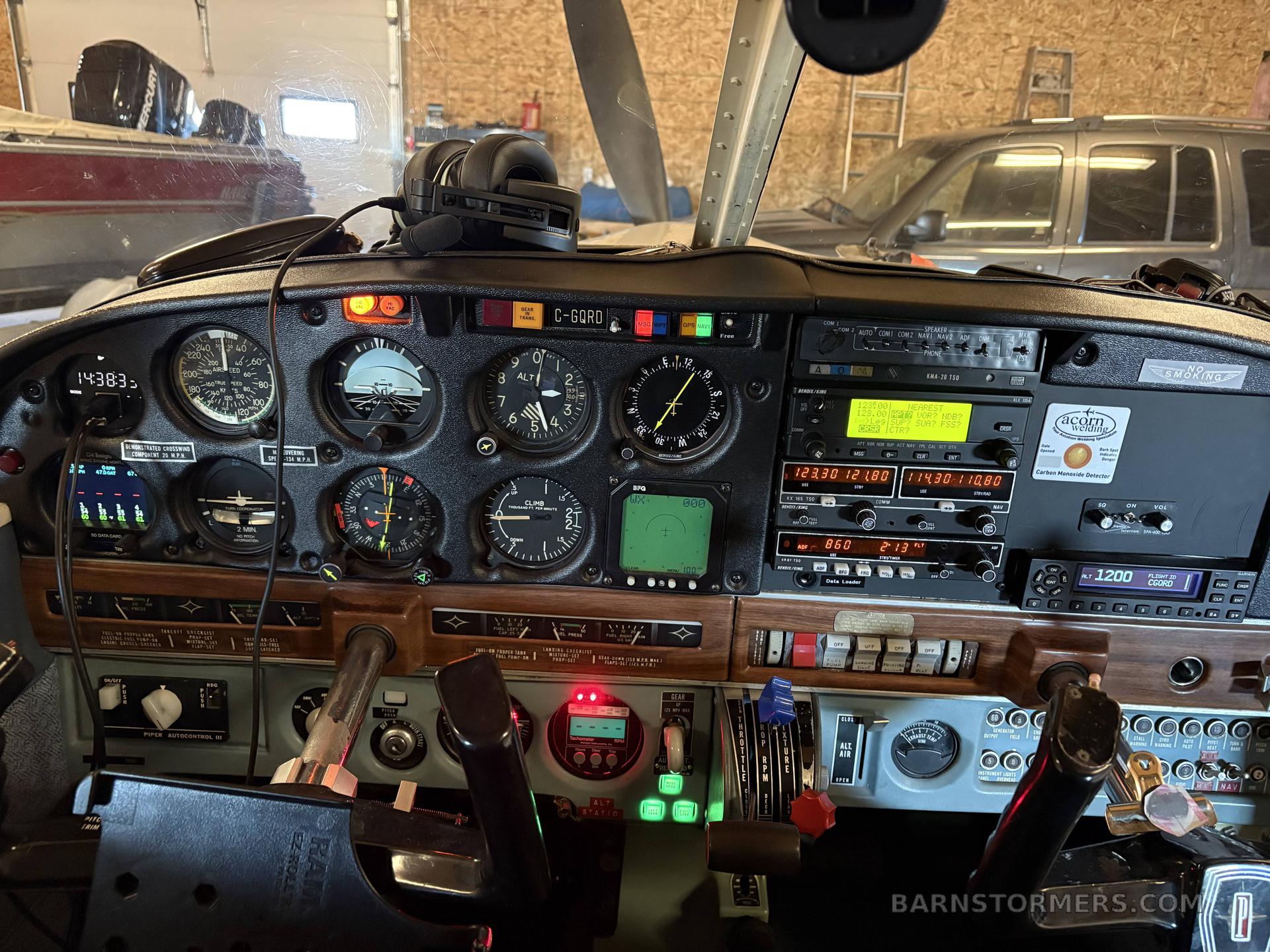 PIPER PA 28R 180 3