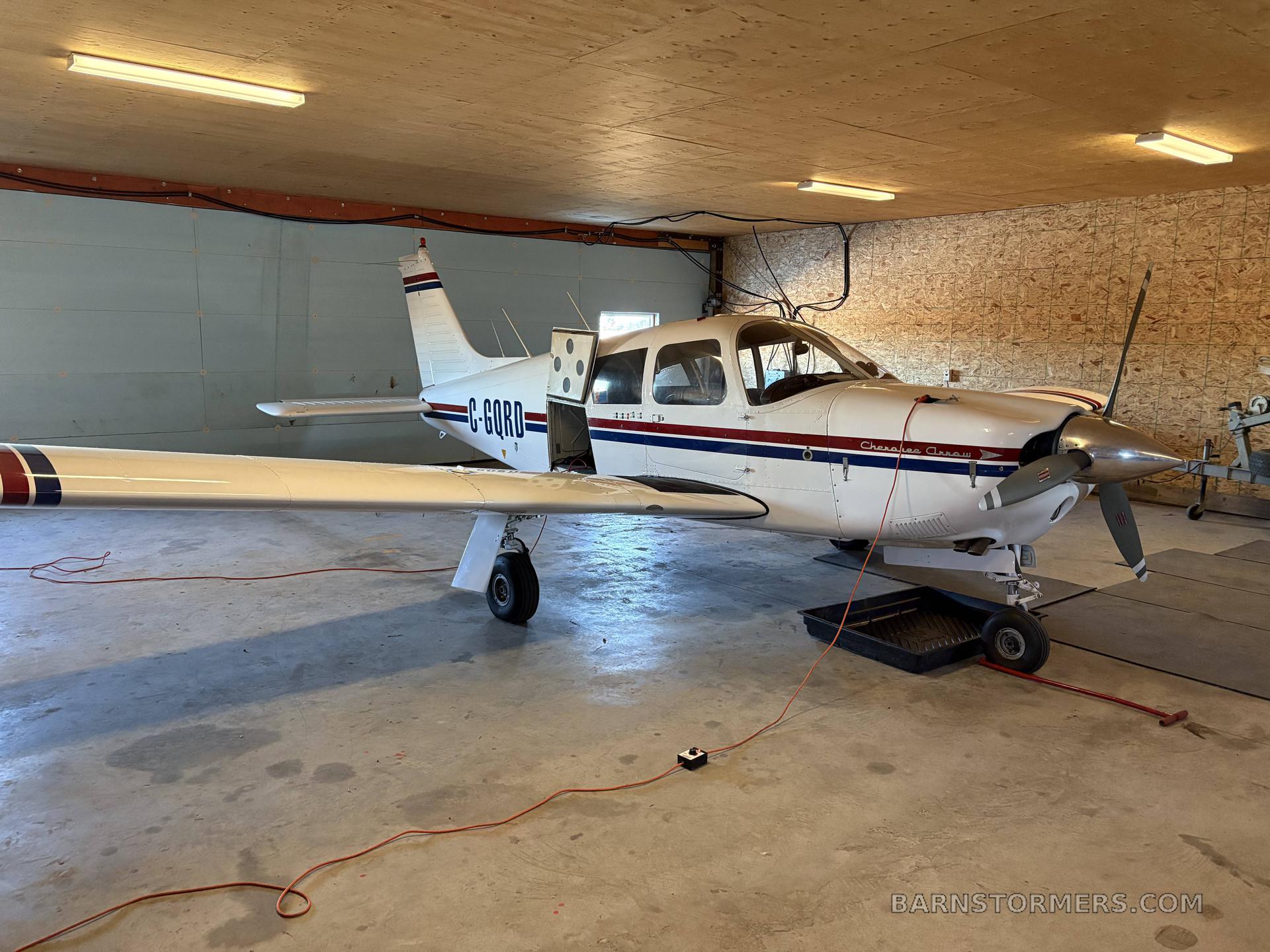 PIPER PA 28R 180 4