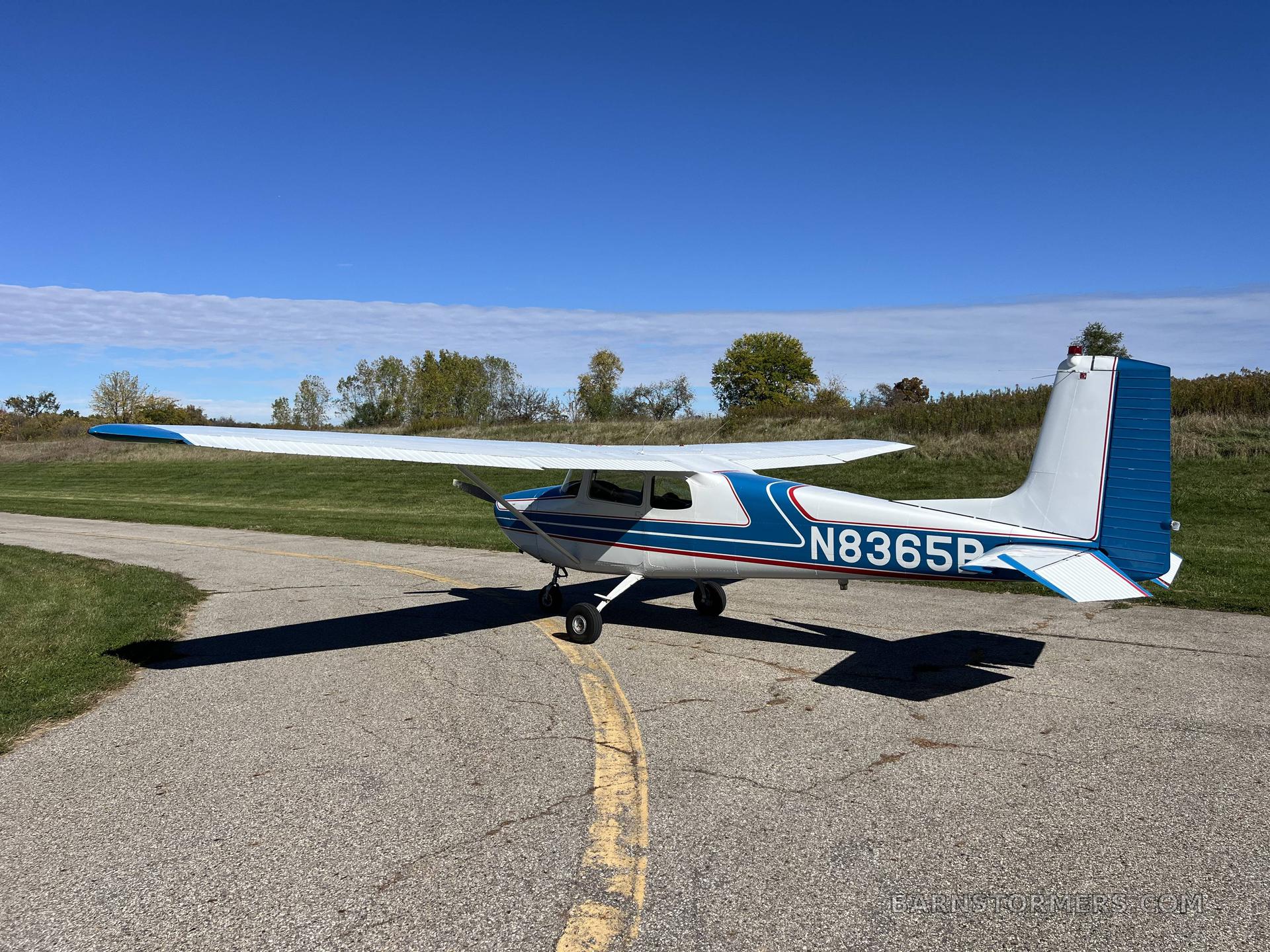 1957 CESSNA 172 LOW TT 3