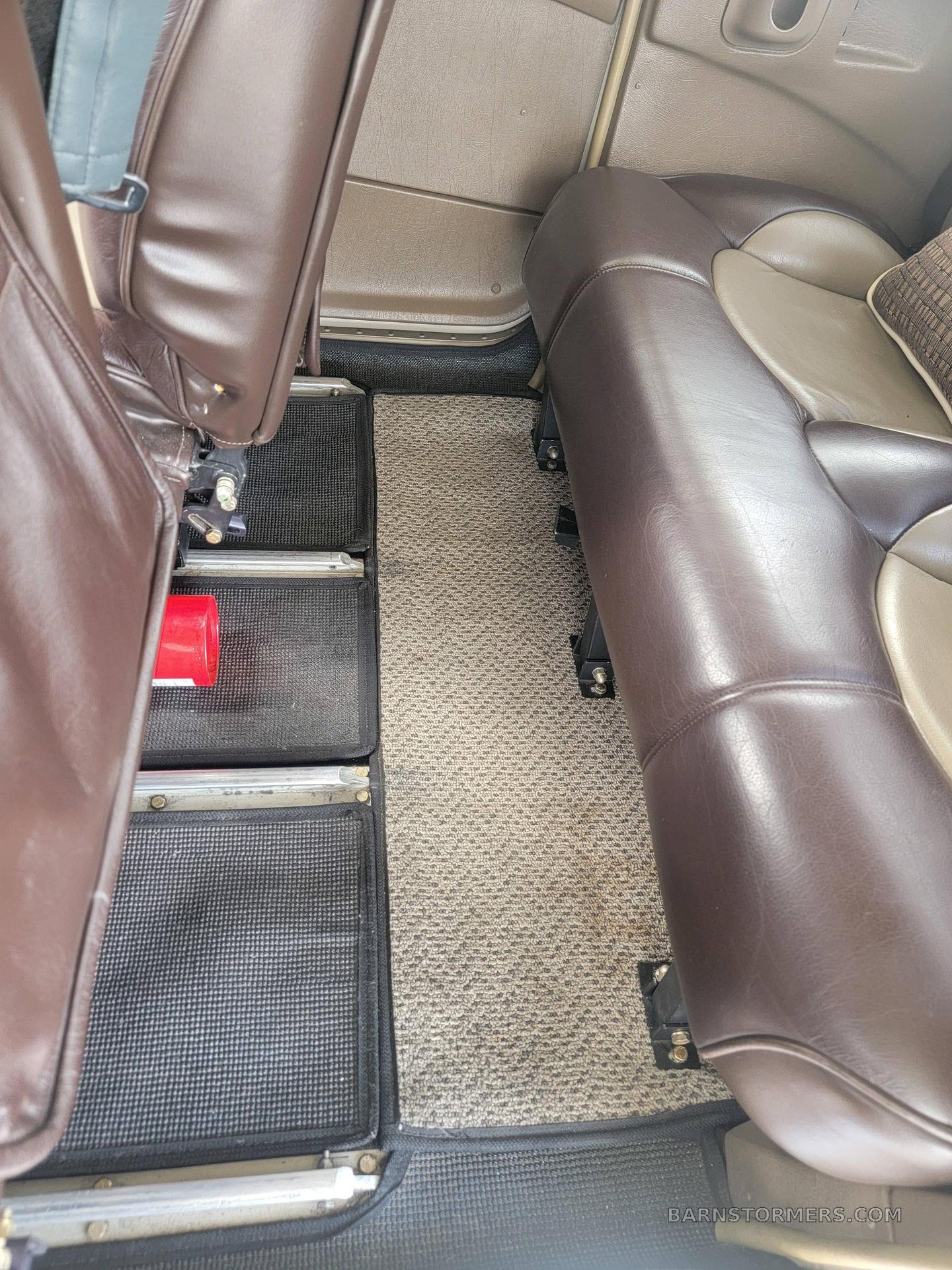 2002 CESSNA 172S 3