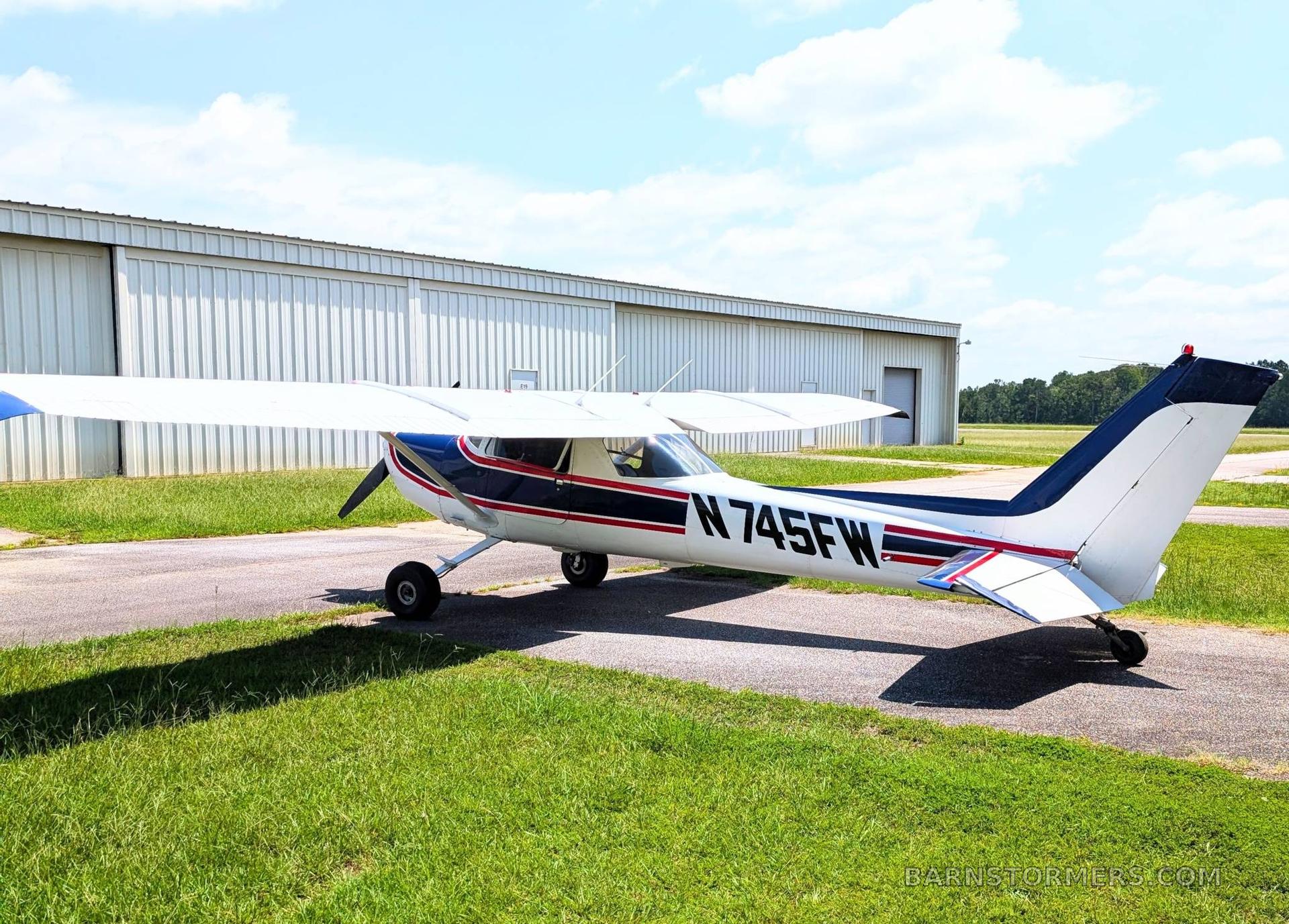 1980 Cessna 150 thumbnail 5