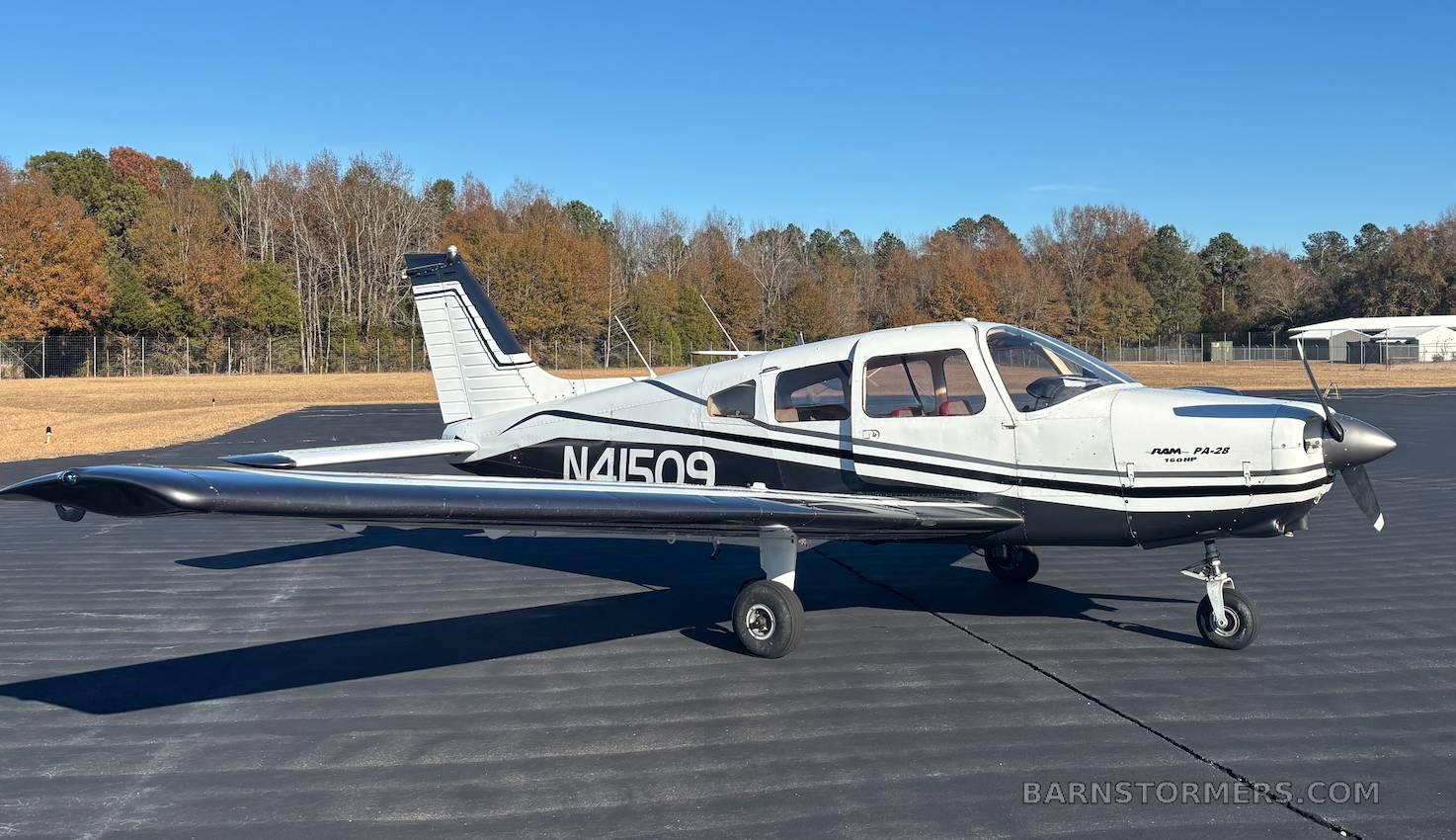 1974 Piper Cherokee thumbnail 5
