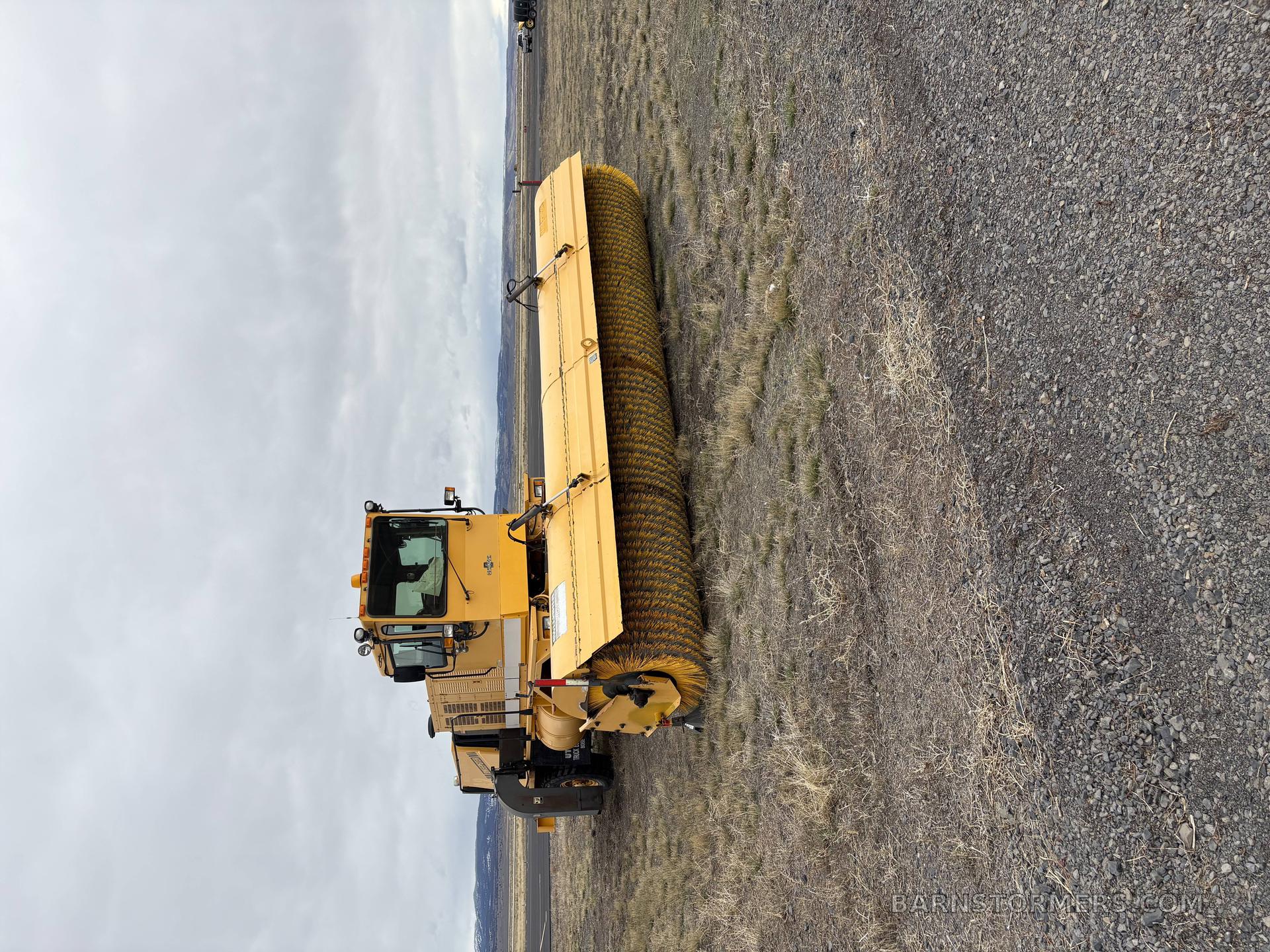OSHKOSH SNOW SWEEPSTER 20 FOOT — photo 1