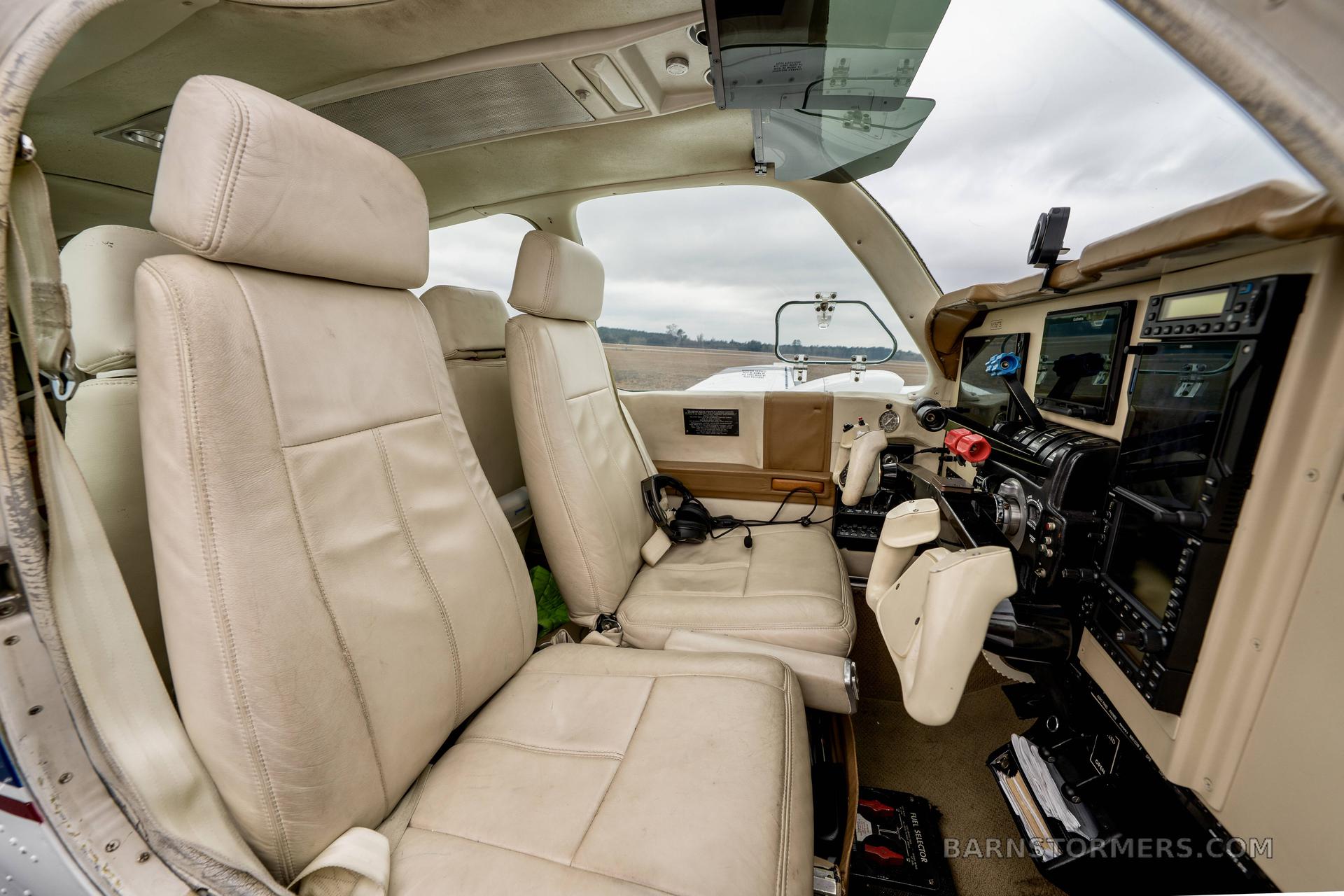 1977 BEECH 58 BARON 4