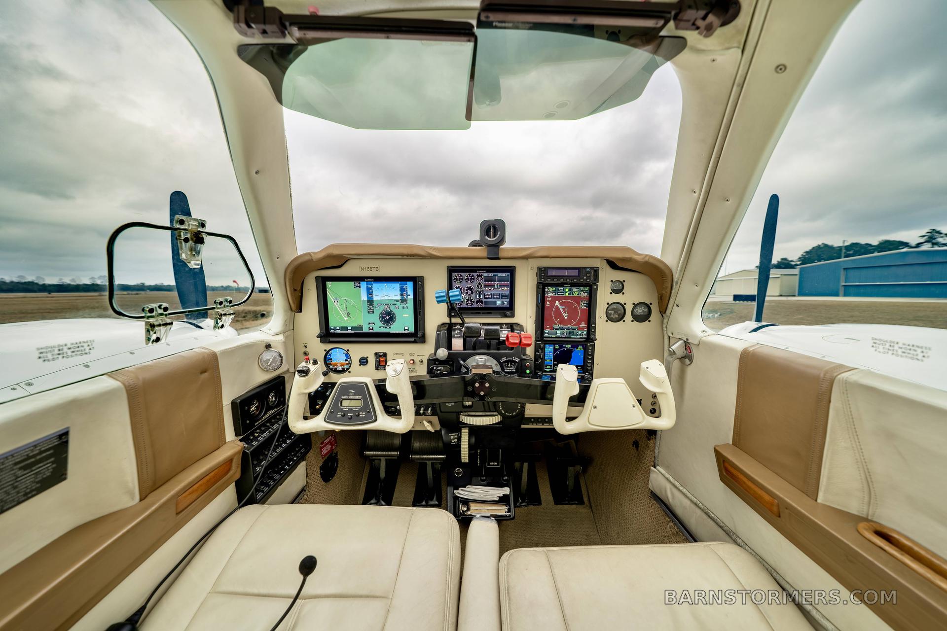 1977 Beechcraft Beech 58 Baron, photo 9