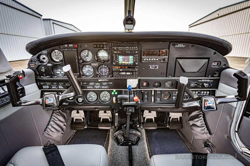 1979 PIPER PA32RT-300 LANCE II 3