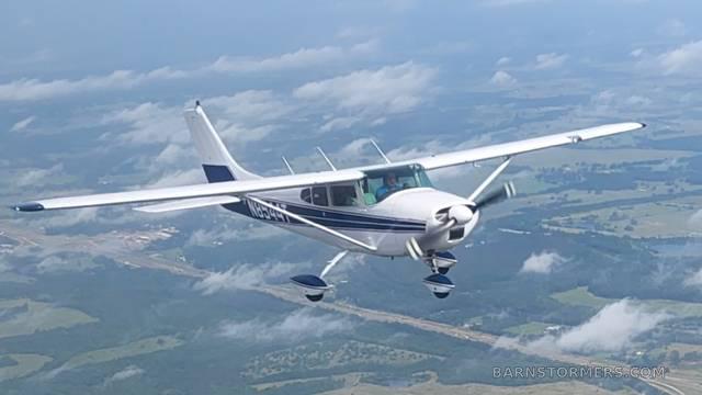 1960 Cessna 182 thumbnail 2