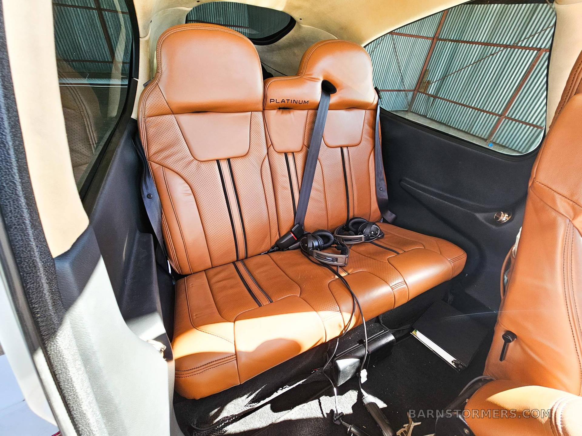 2014 Cirrus SR22 thumbnail 4