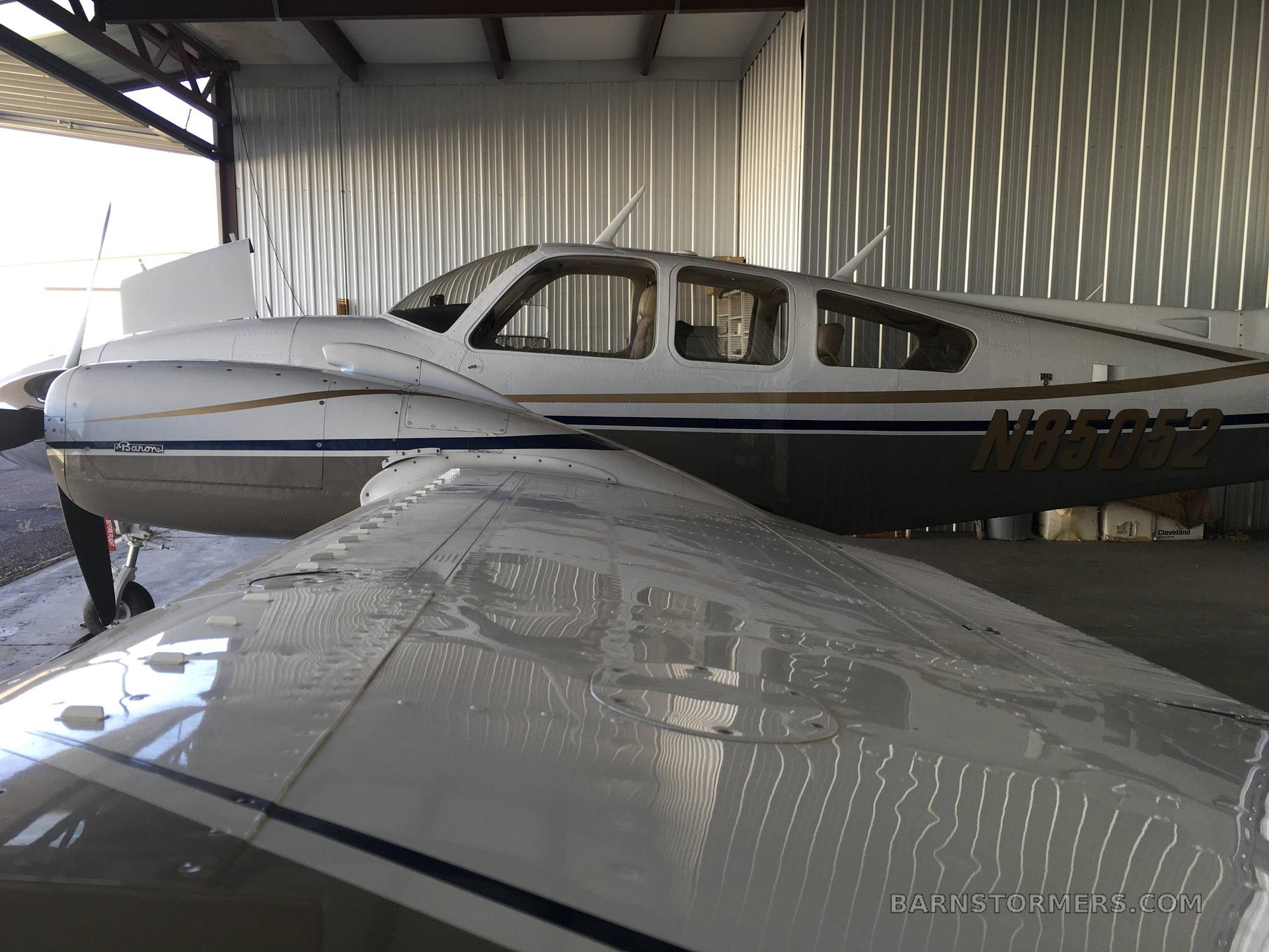 BEECHCRAFT BARON E-55 FOR SALE 4