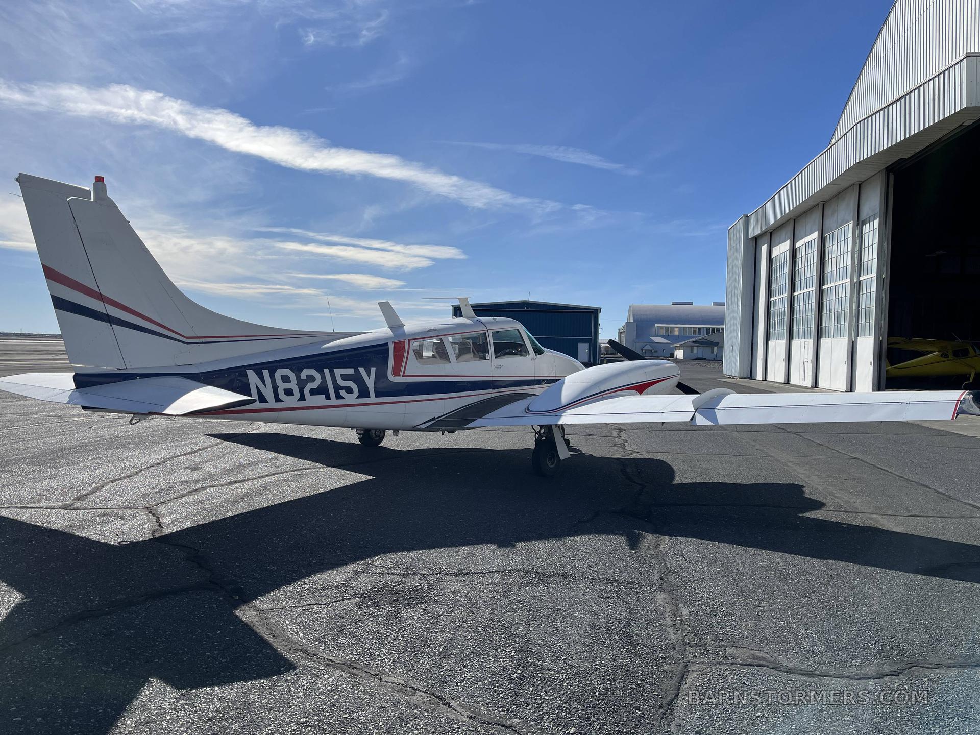 Piper Comanche thumbnail 3