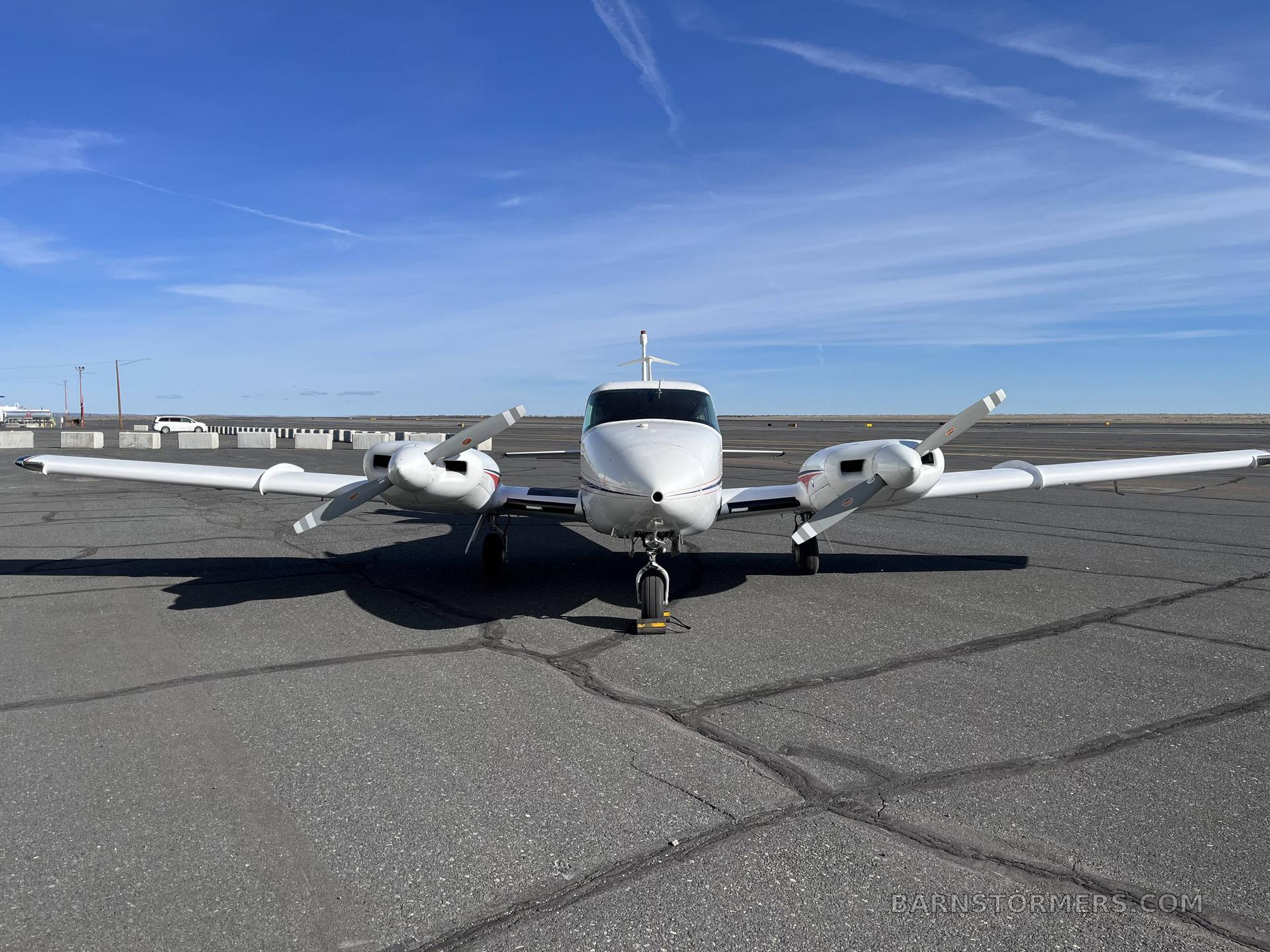 Piper Comanche thumbnail 4