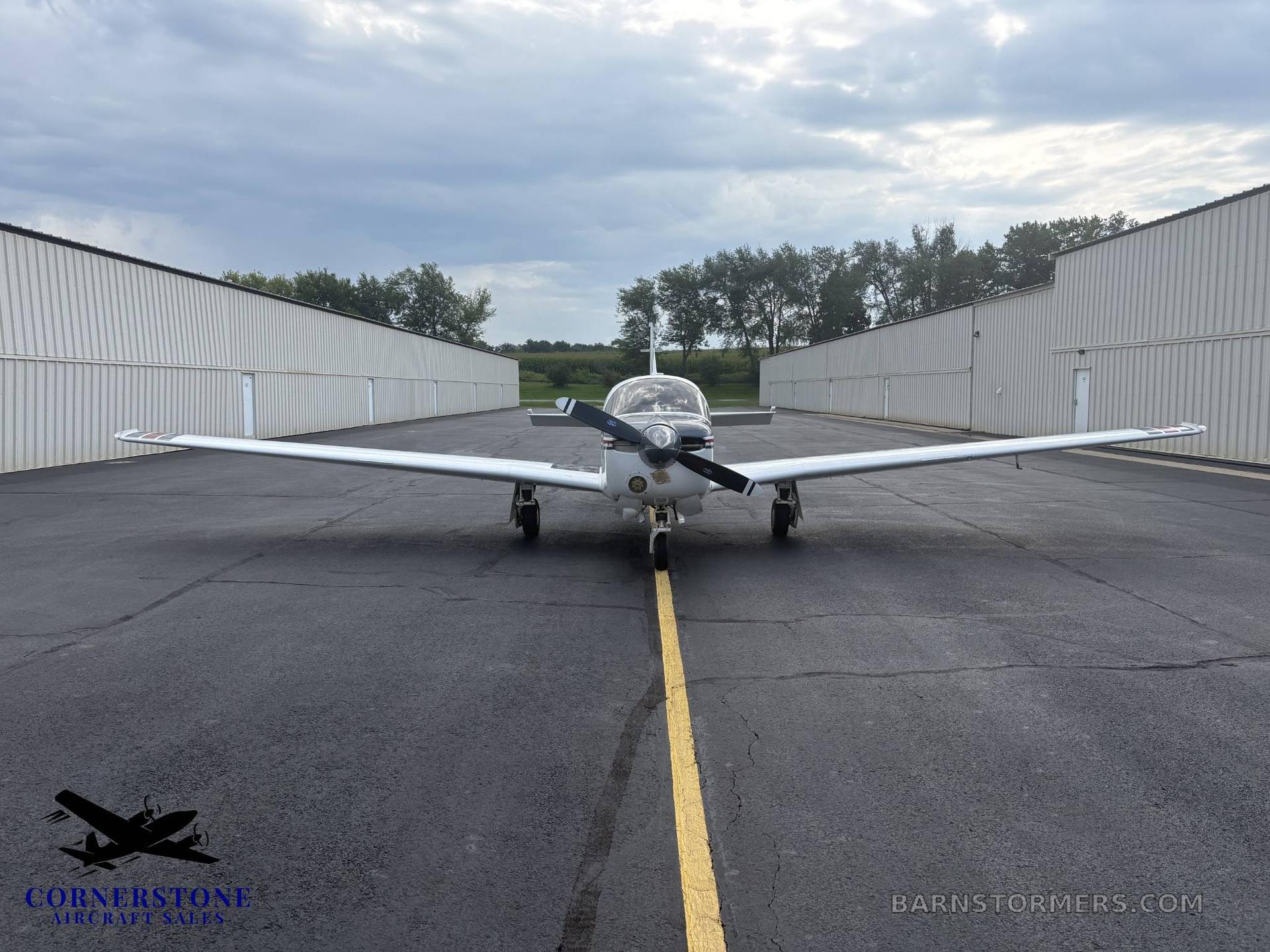 1984 Mooney M20 thumbnail 3