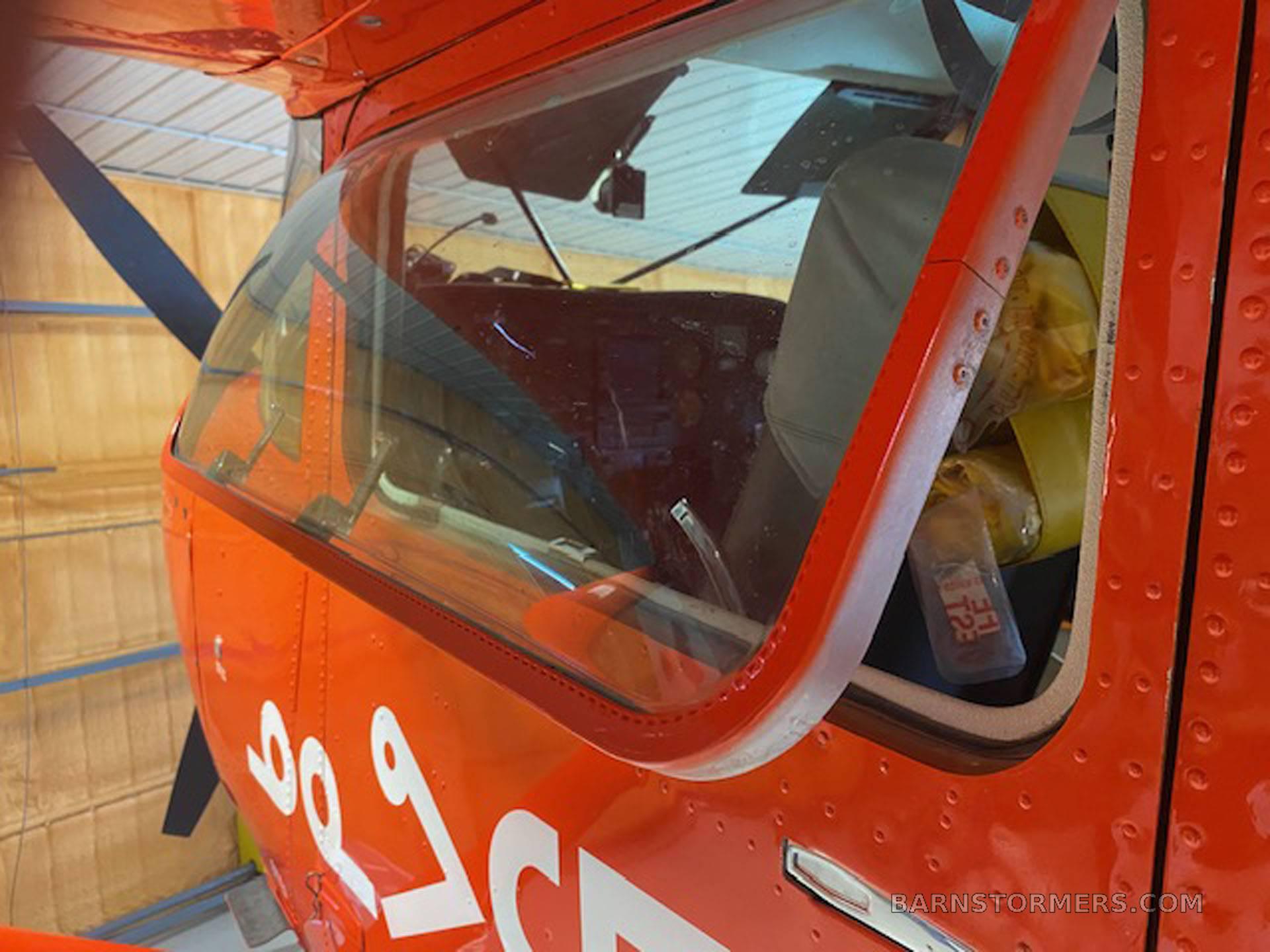 CESSNA 185F AMPHIB 5