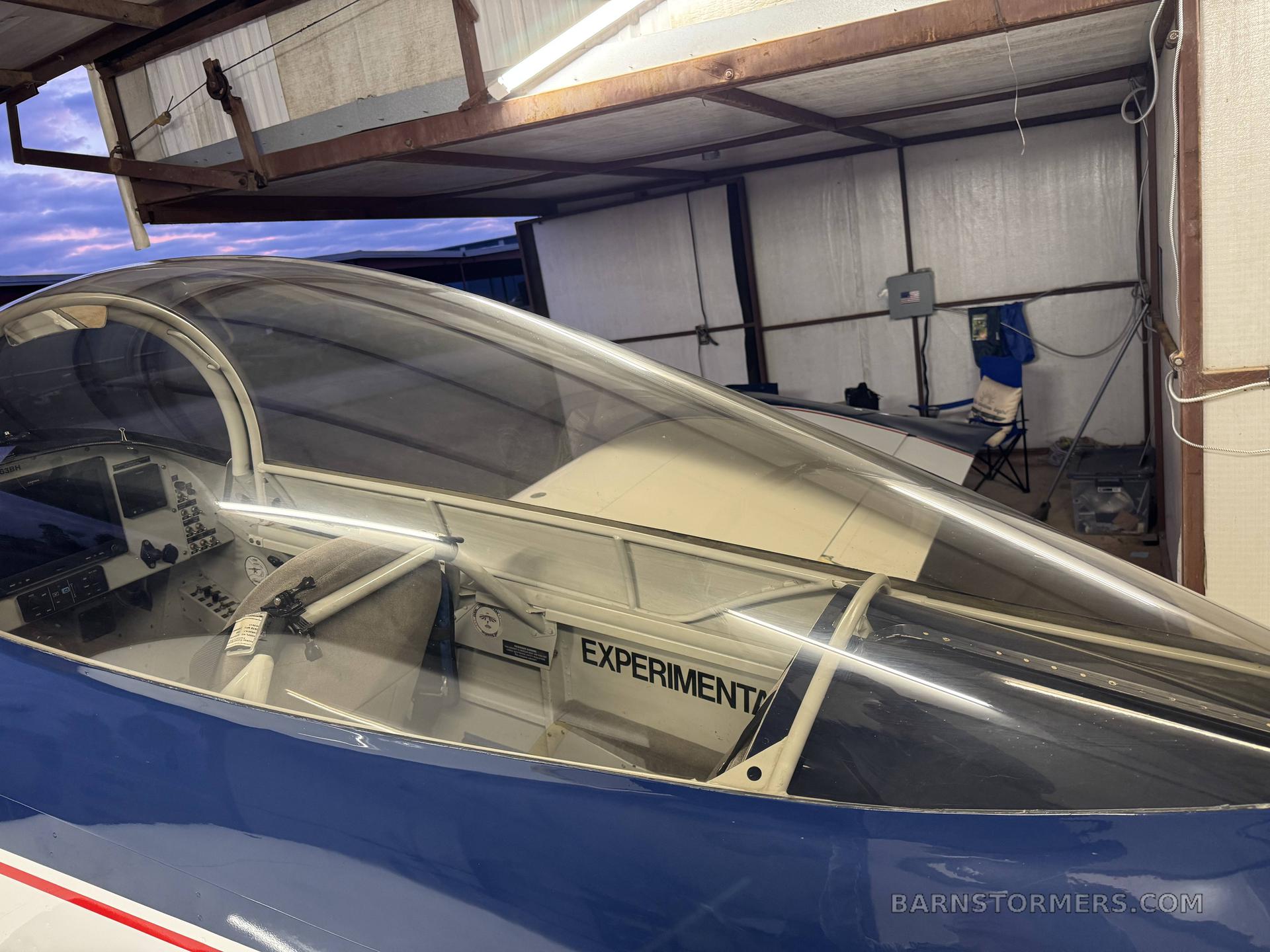 2007 RV8 WITH GLASS PANEL 3