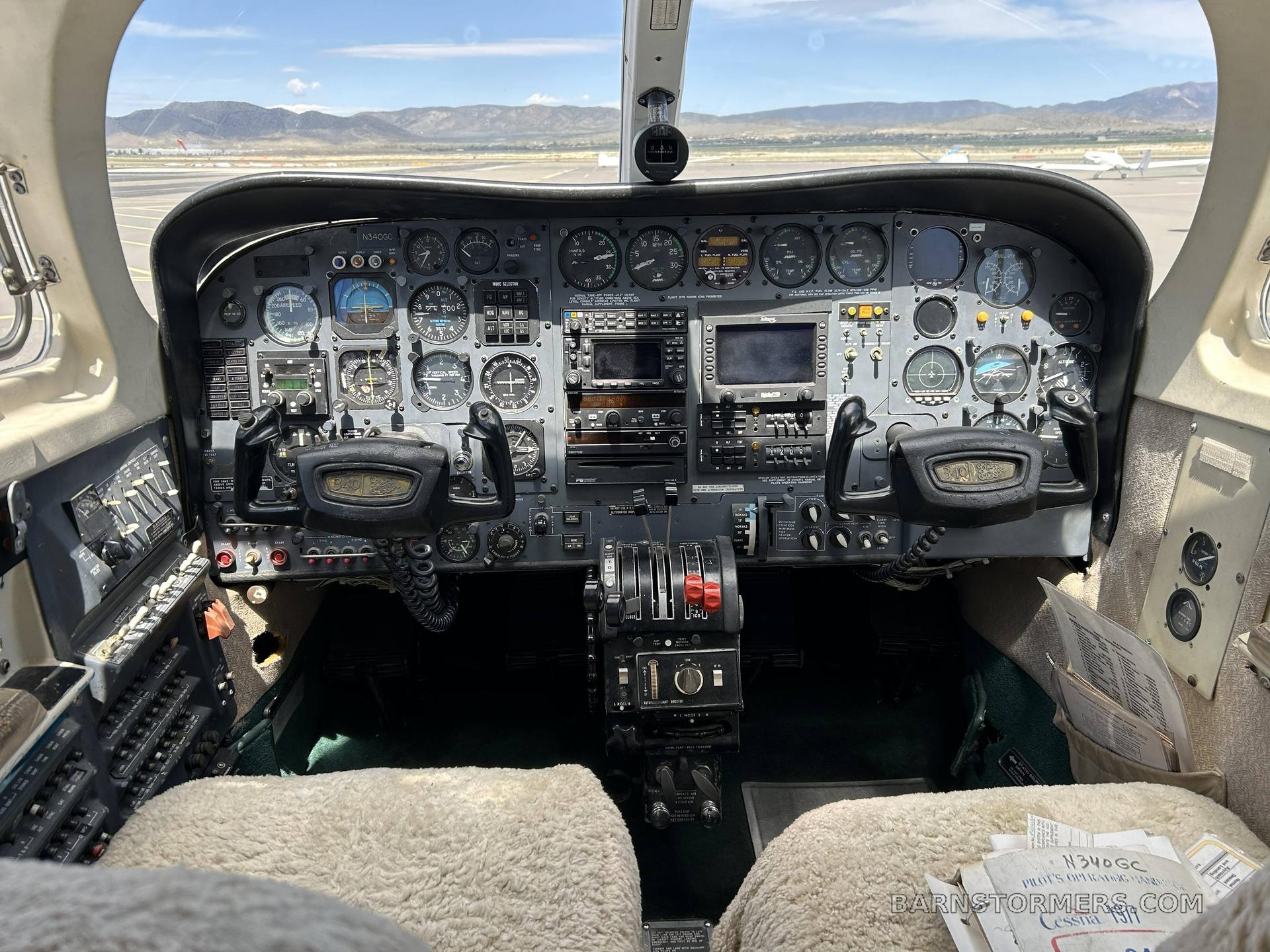 1977 Cessna 340 thumbnail 3