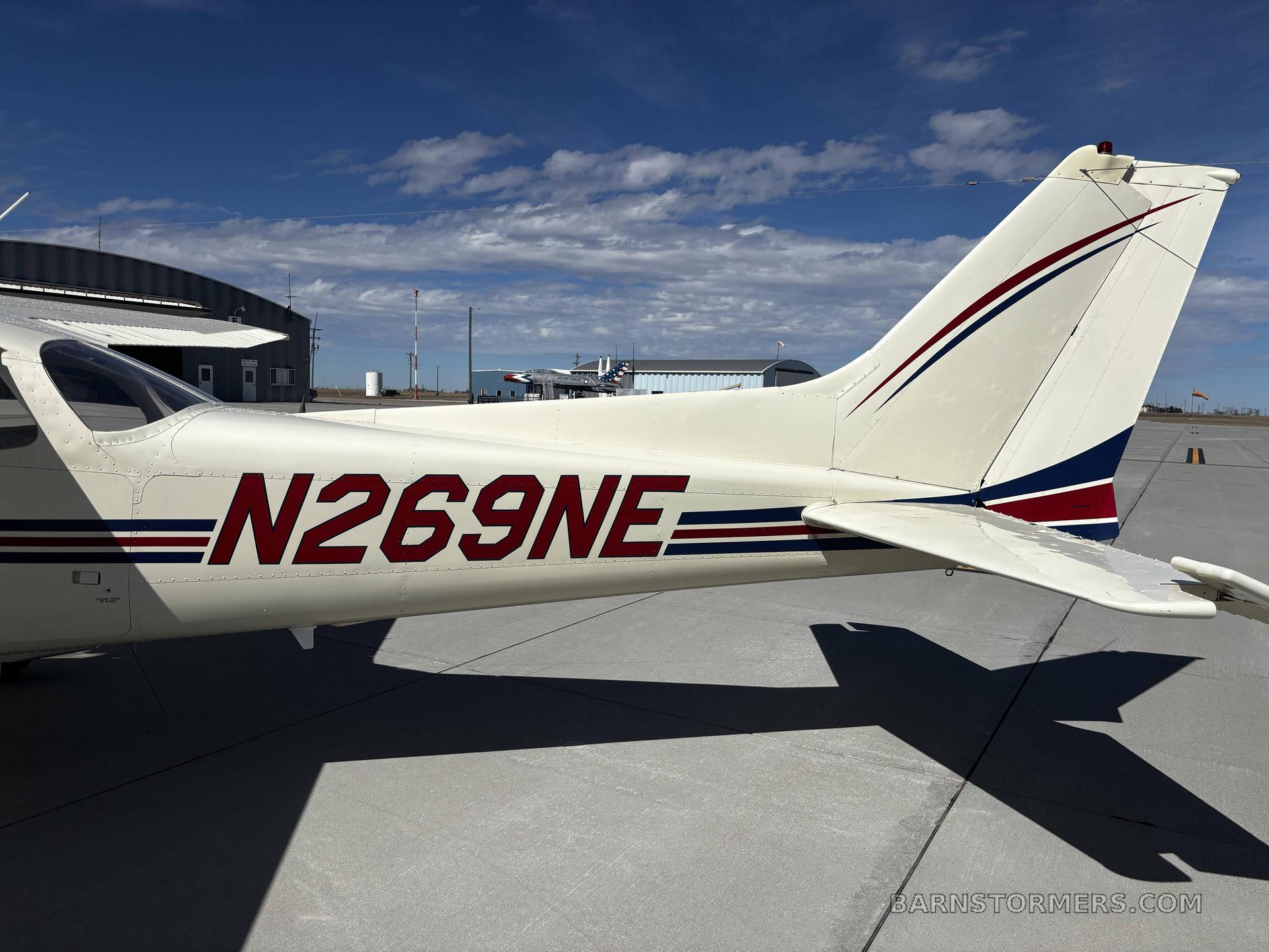 1979 Cessna 172 thumbnail 4