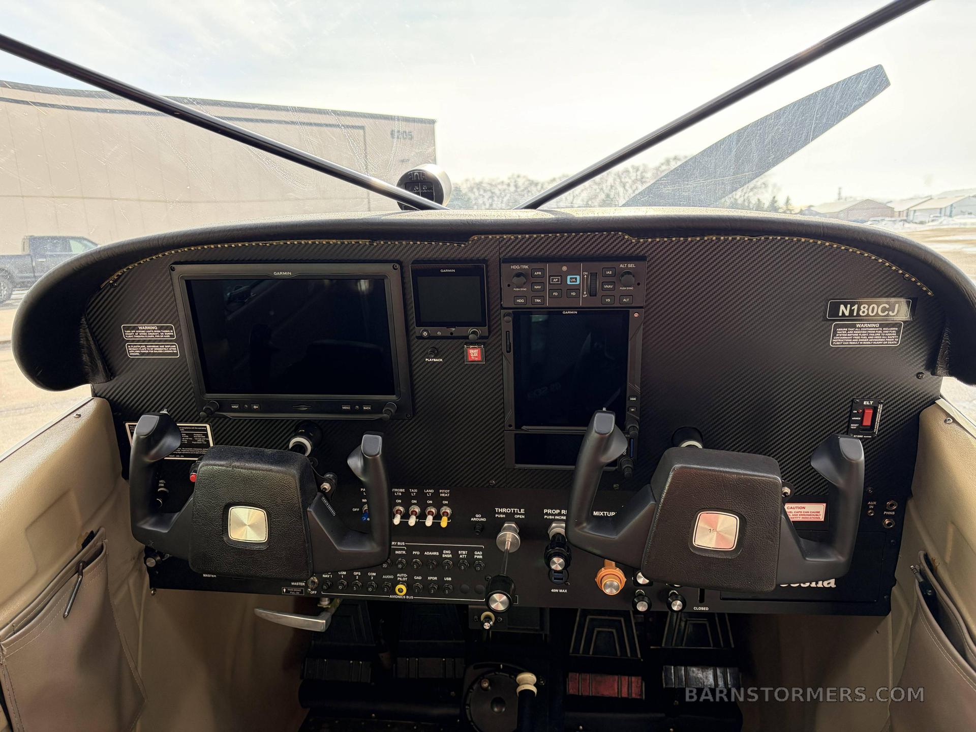 1975 Cessna 180 thumbnail 3