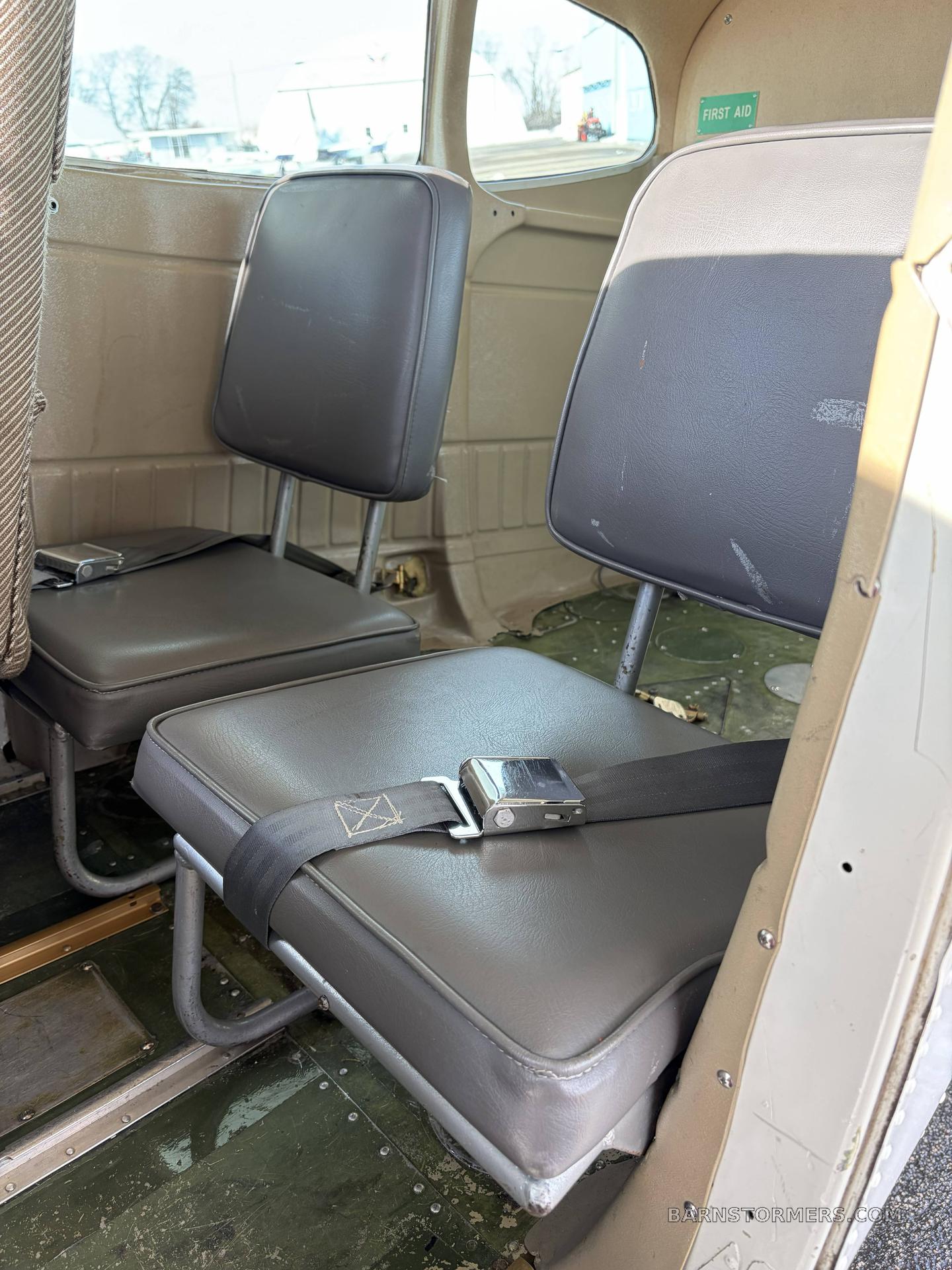 1975 Cessna 180 thumbnail 5