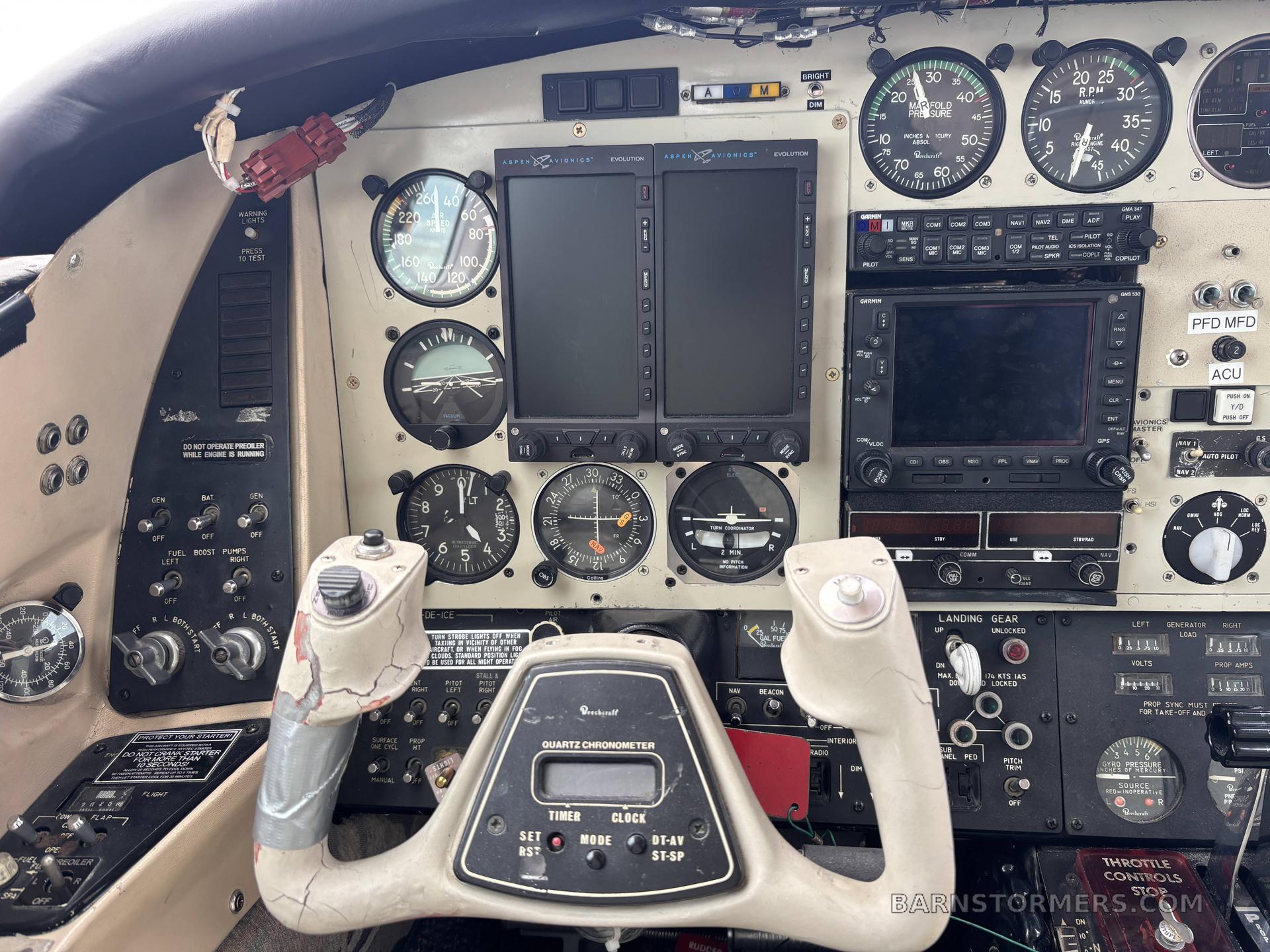 1969 BEECHCRAFT DUKE 4