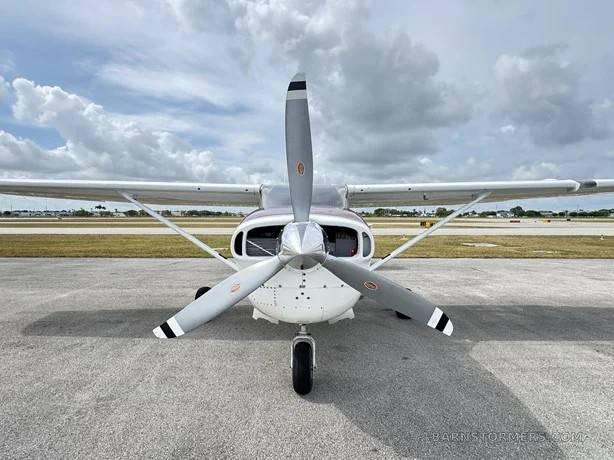 1978 CESSNA TURBO 207 4