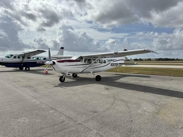 1978 Cessna 207 thumbnail 3