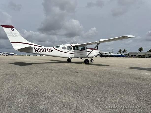 1978 Cessna 207 thumbnail 5