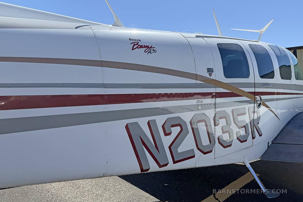 IO-550 300HP A36 BEECH BONANZA 3
