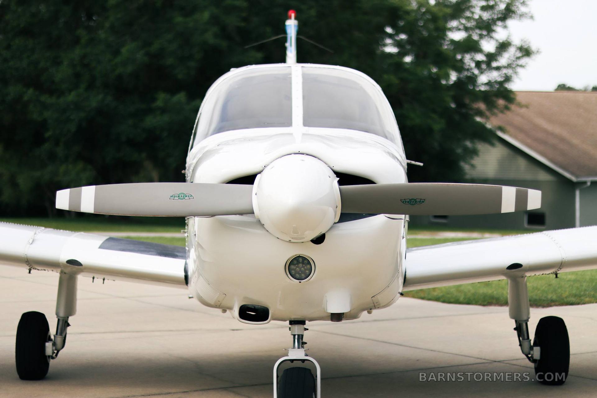 1977 Piper Archer thumbnail 4