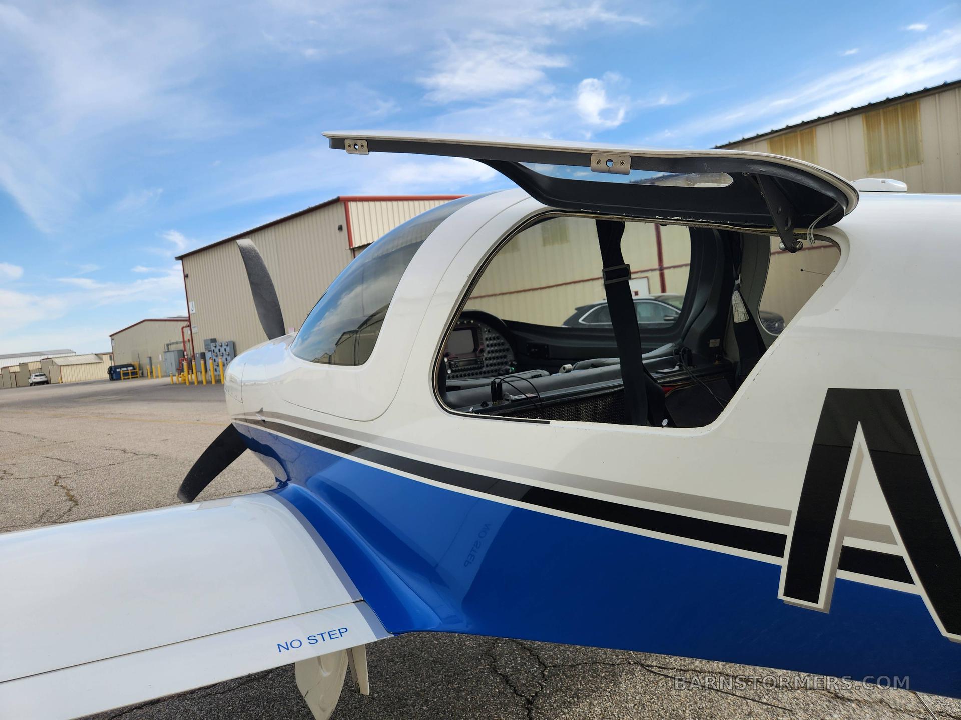 2008 Experimental Lancair thumbnail 5