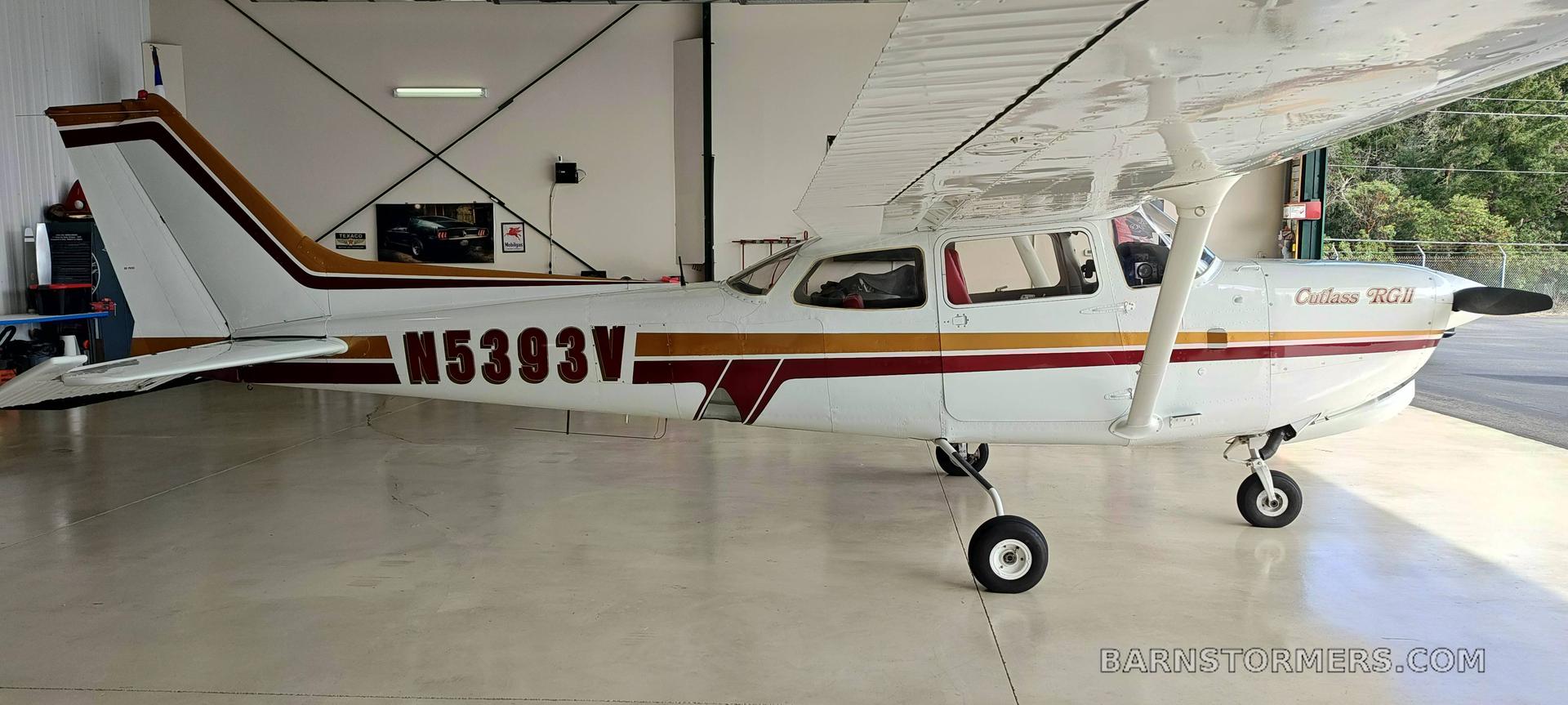 Cessna 172 thumbnail 2