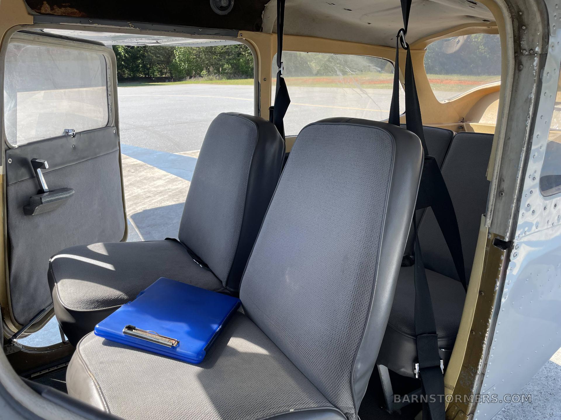 CESSNA 172 M 4