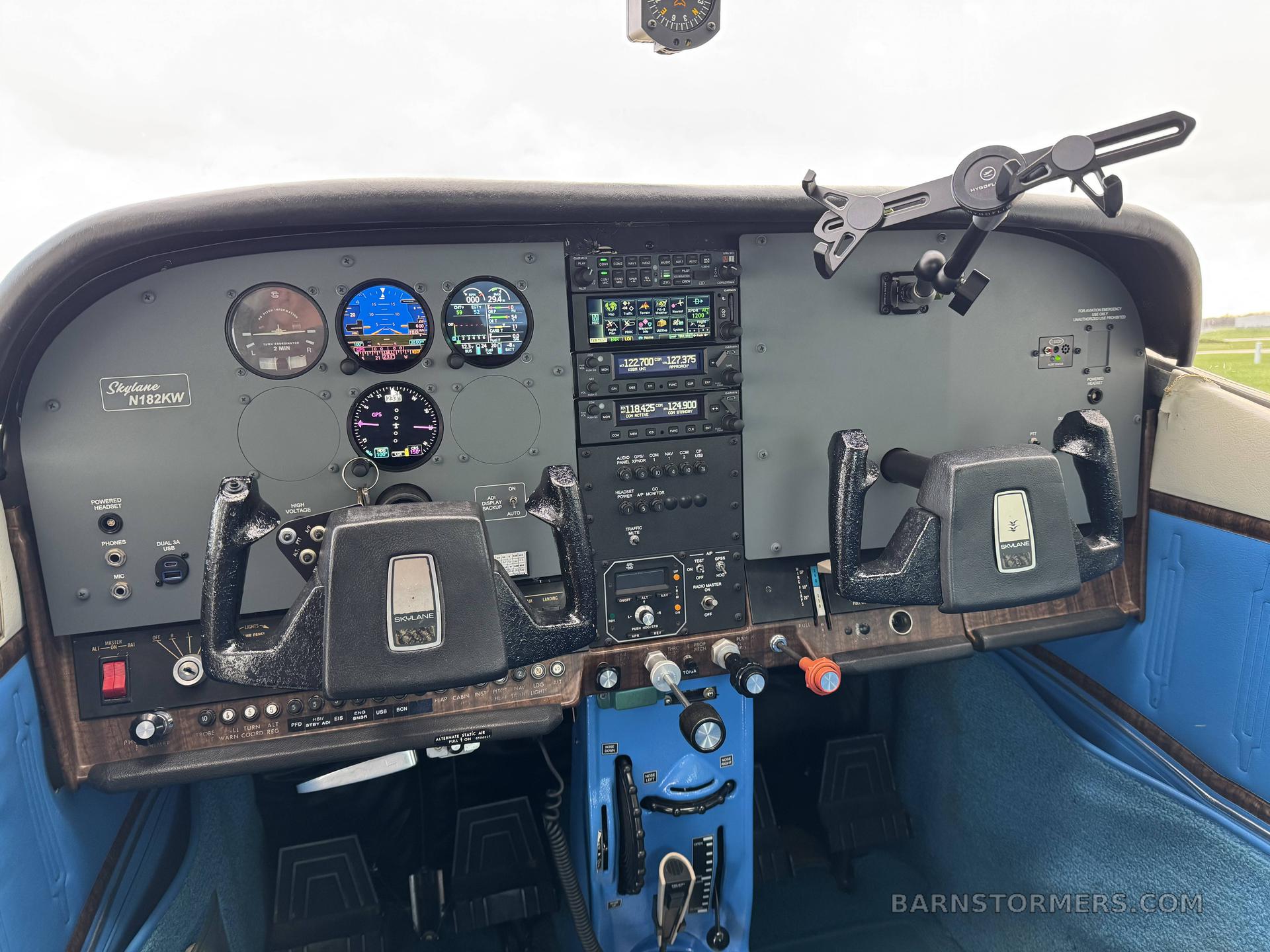 1974 CESSNA 182P 3