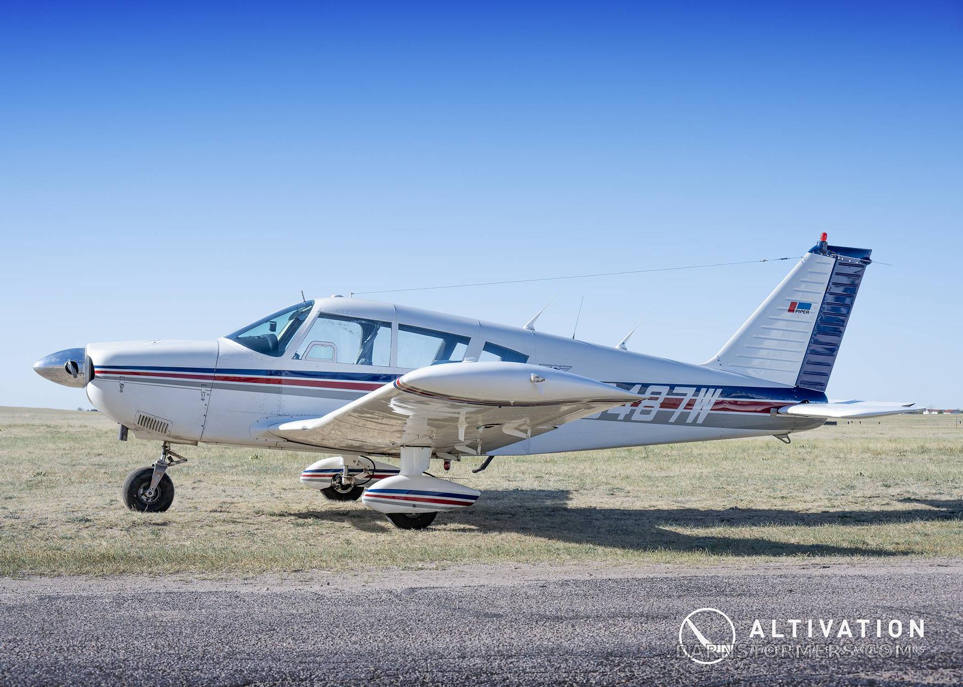 1968 Piper Cherokee thumbnail 4