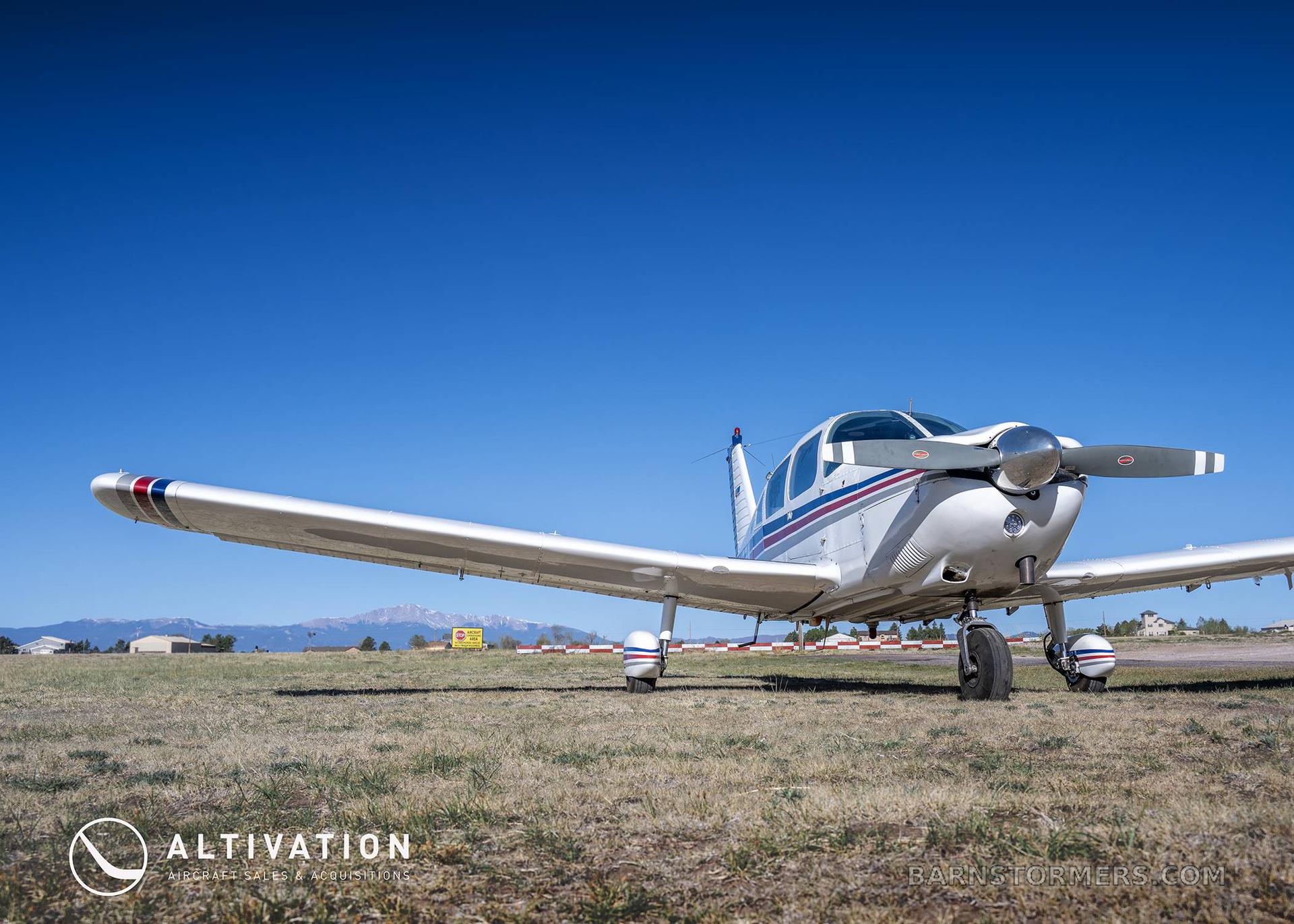 1968 PIPER CHEROKEE 235 3