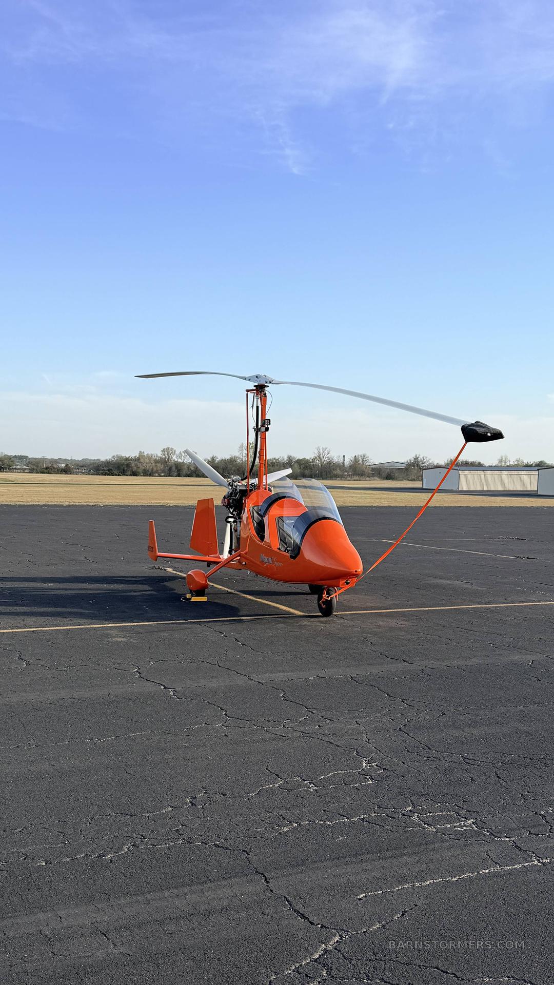 2023 MAGNI M16 TRAINER-126HRS 3